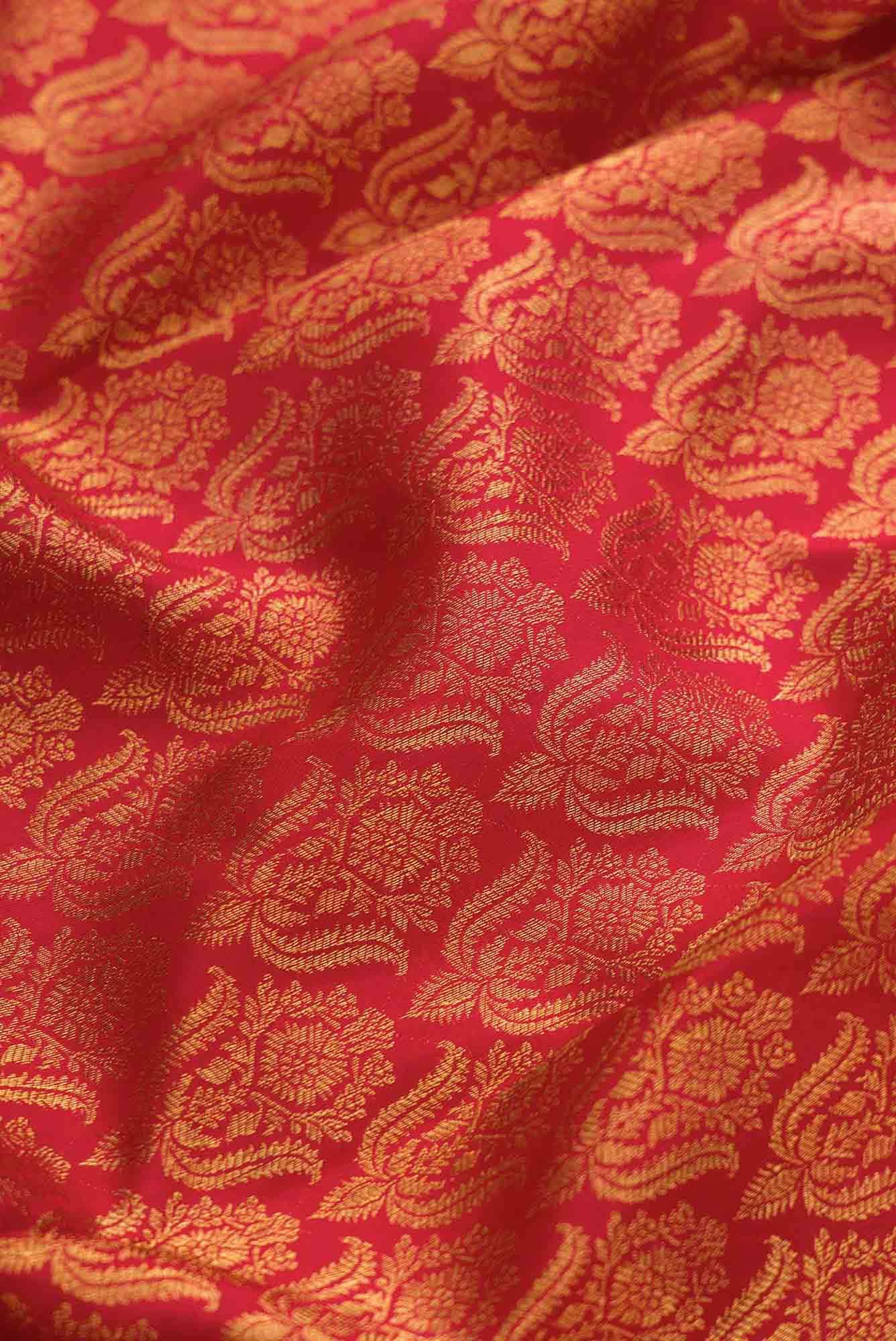 Pure Silk Pure Zari Red Dual Tone Kanjivaram Saree - Image 3