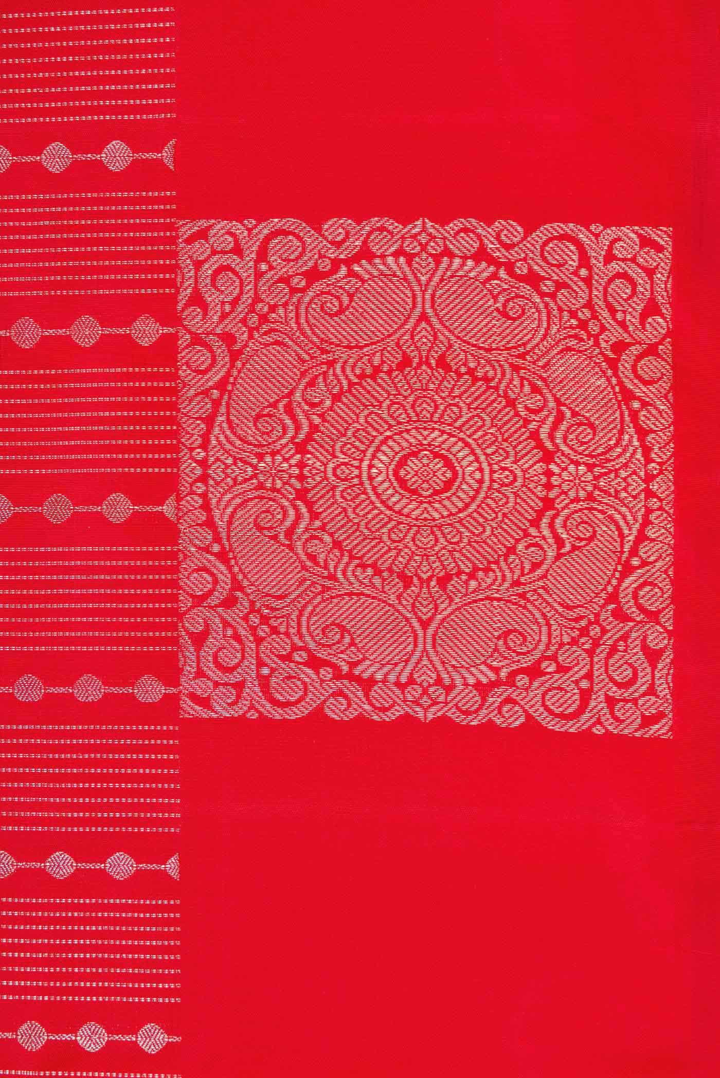 Red Dual Tone Kanjivaram Silk Saree - Image 6