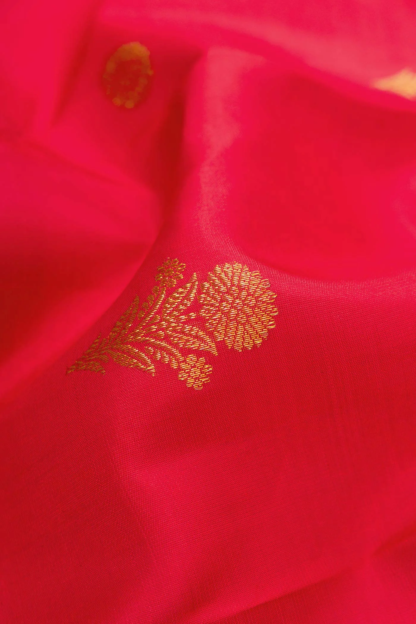 Red Kanjivaram Silk Saree - Image 2