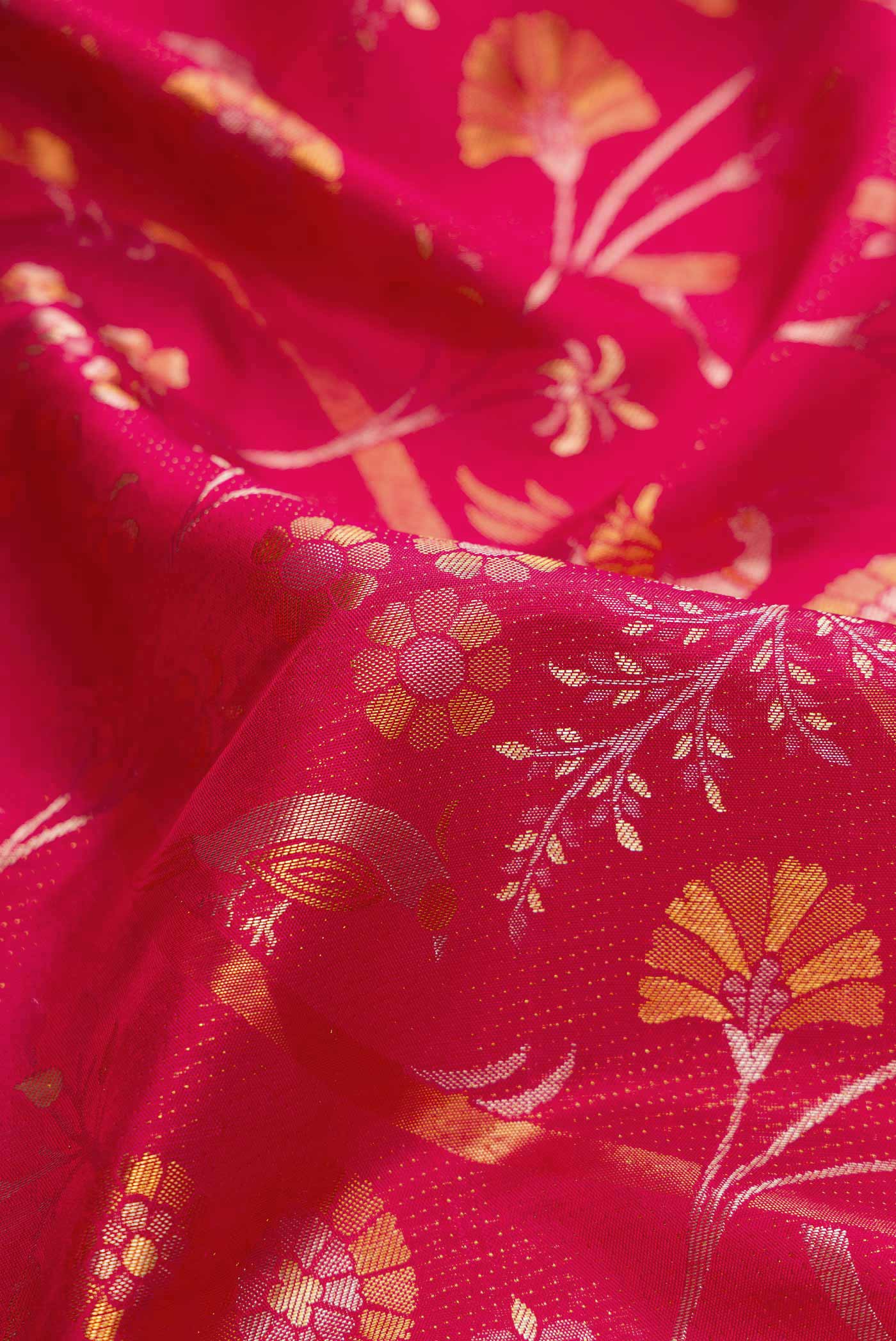 Imperial Red Kanjivaram Silk Saree - Image 2