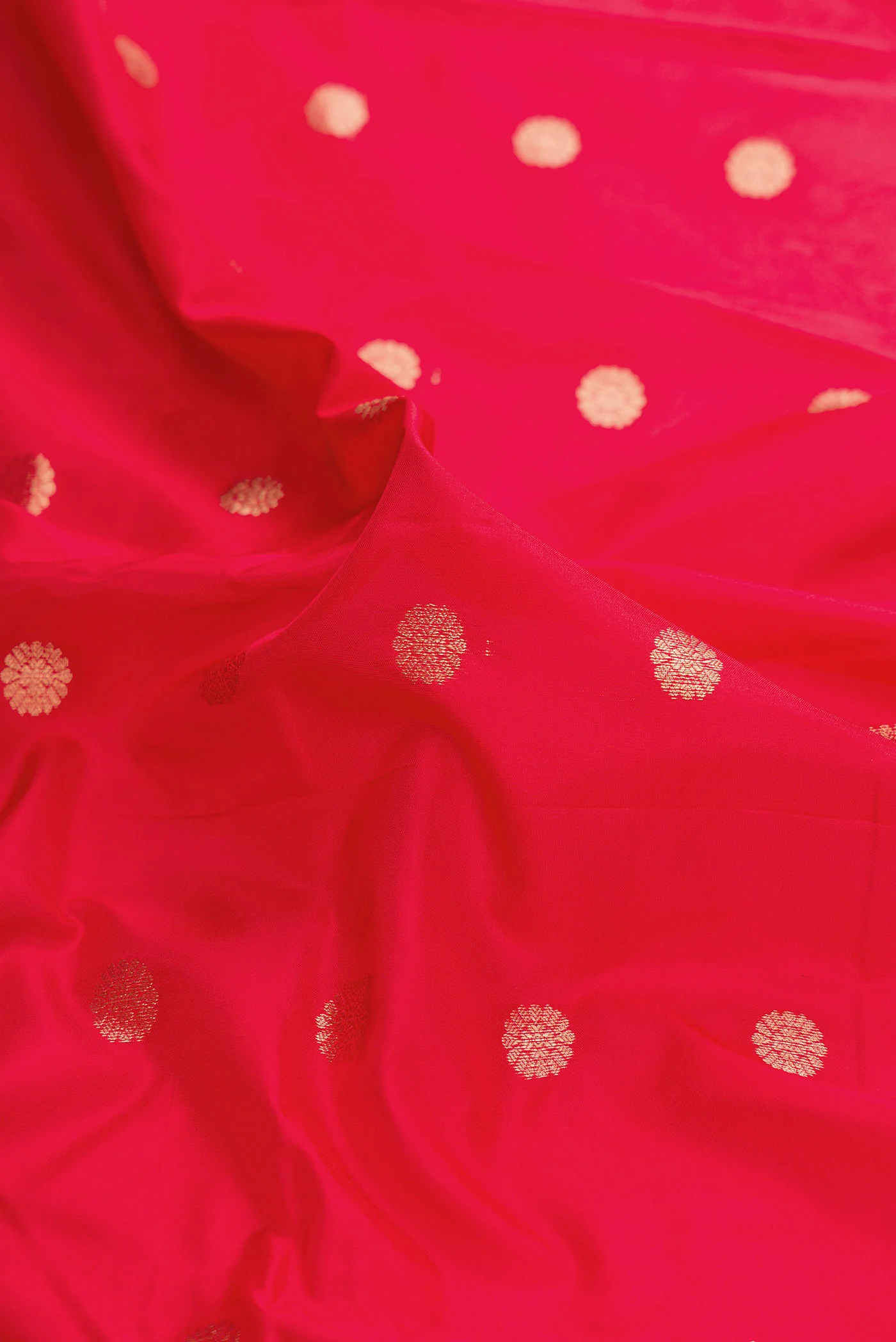 Red Dual Tone Paithani Silk Saree - Image 2