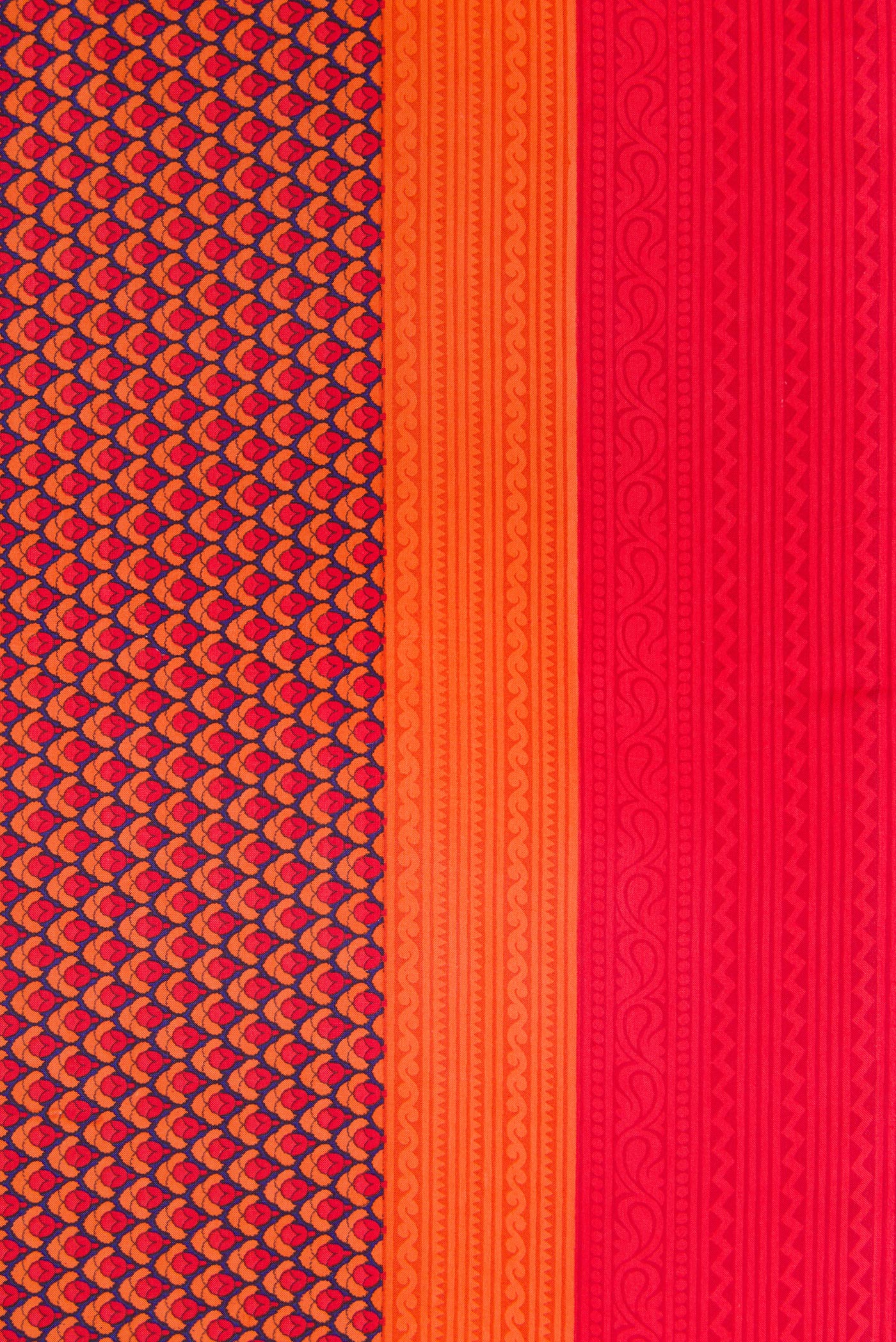 Red Printed Silk Saree - Image 3