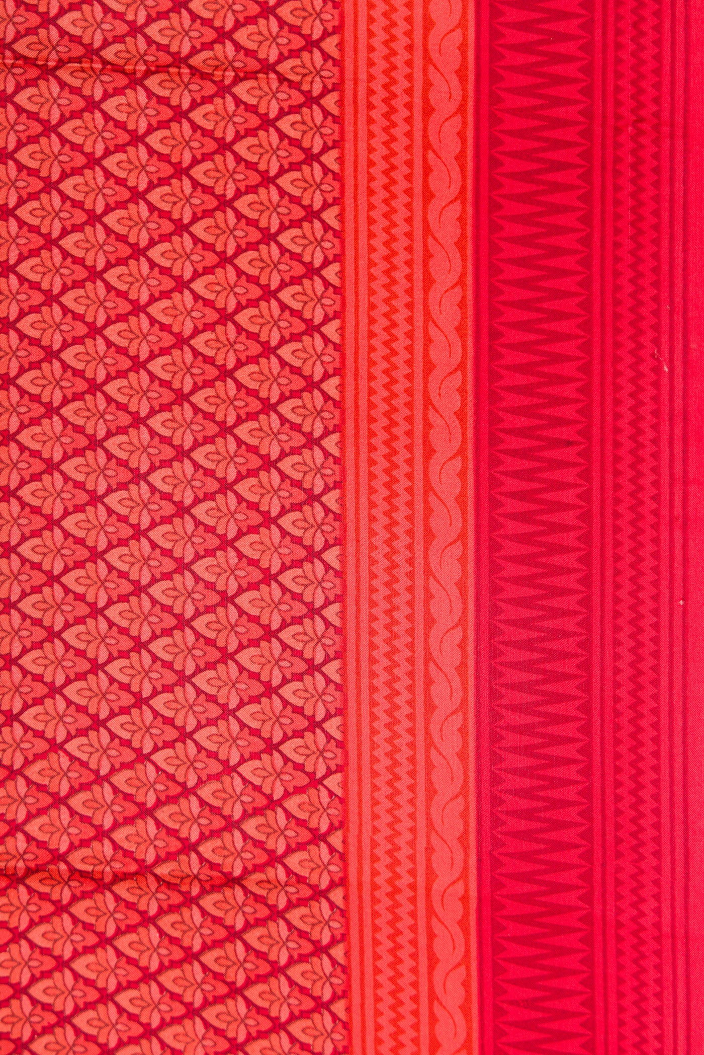 Red Printed Silk Saree - Image 3