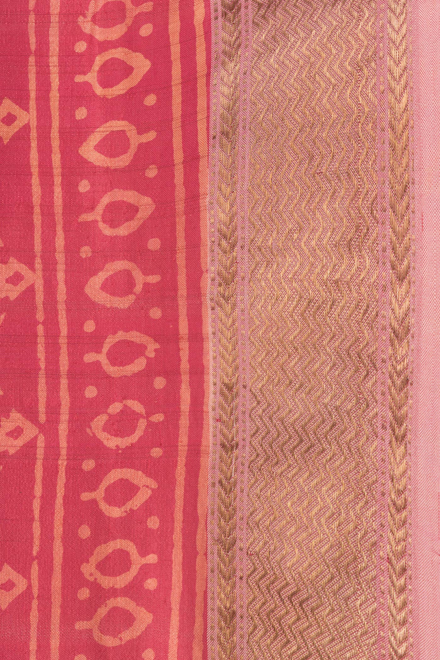 Red Dual Tone Printed Silk Saree - Image 3