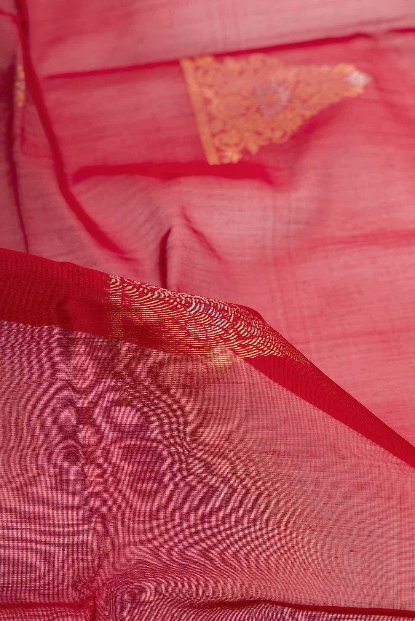Red Dual Tone Silk Cotton Saree - Image 2