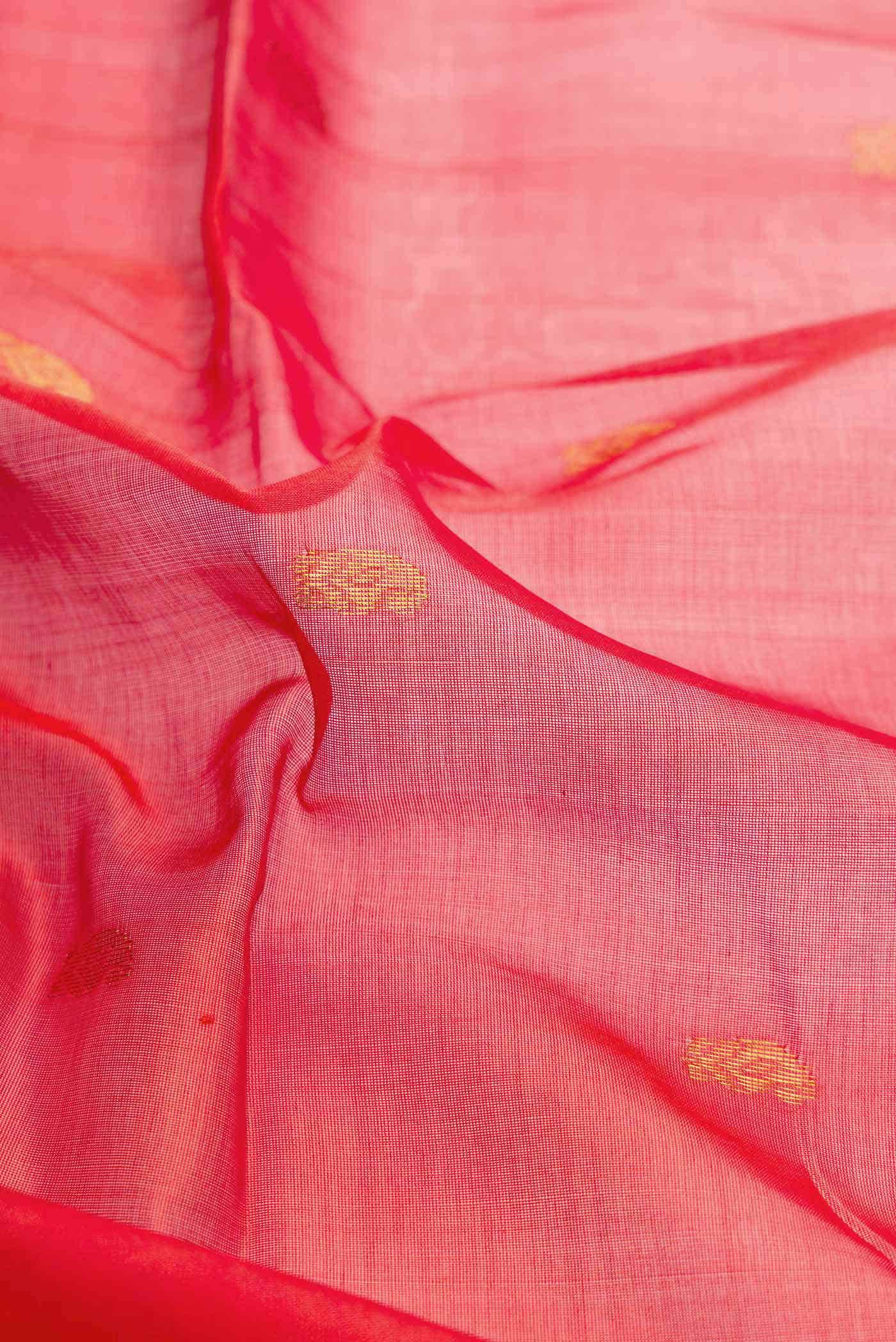 Red Dual Tone Silk Cotton Saree - Image 2