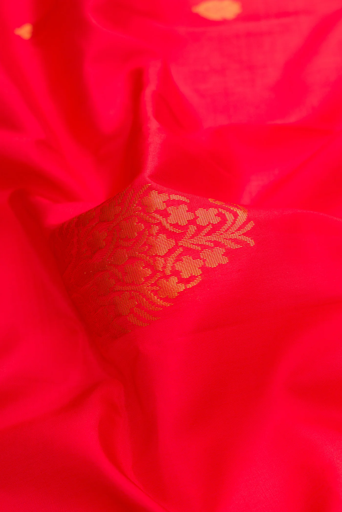 Red Soft Silk Saree - Image 2