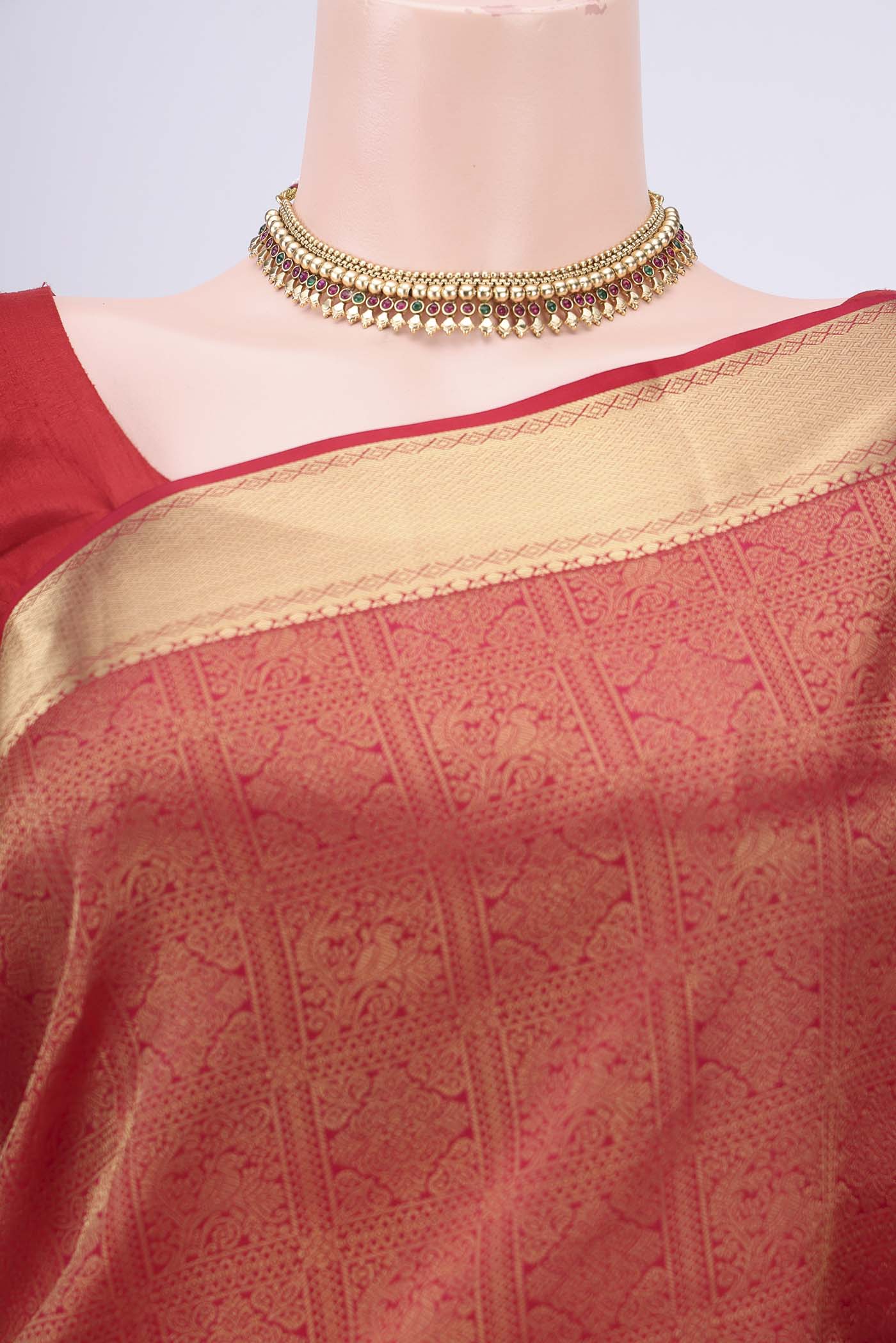 Red Dual Tone Soft Silk Saree - Image 2