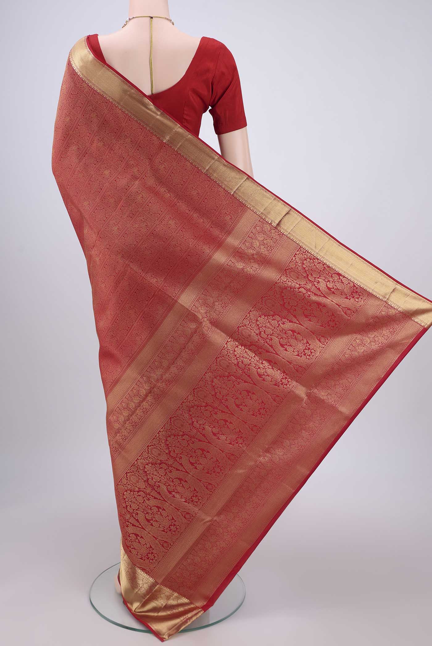 Red Dual Tone Soft Silk Saree - Image 3