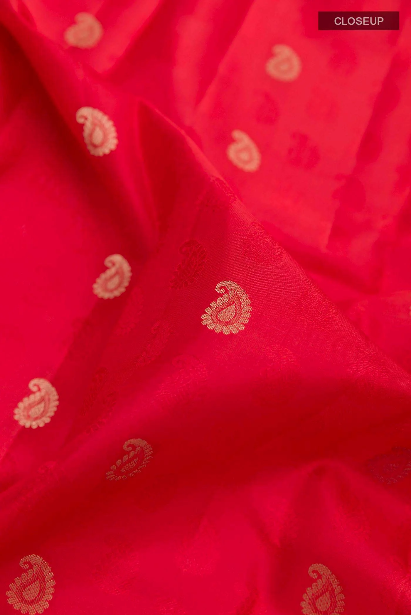 Red Kanchipuram Silk Saree - Image 2