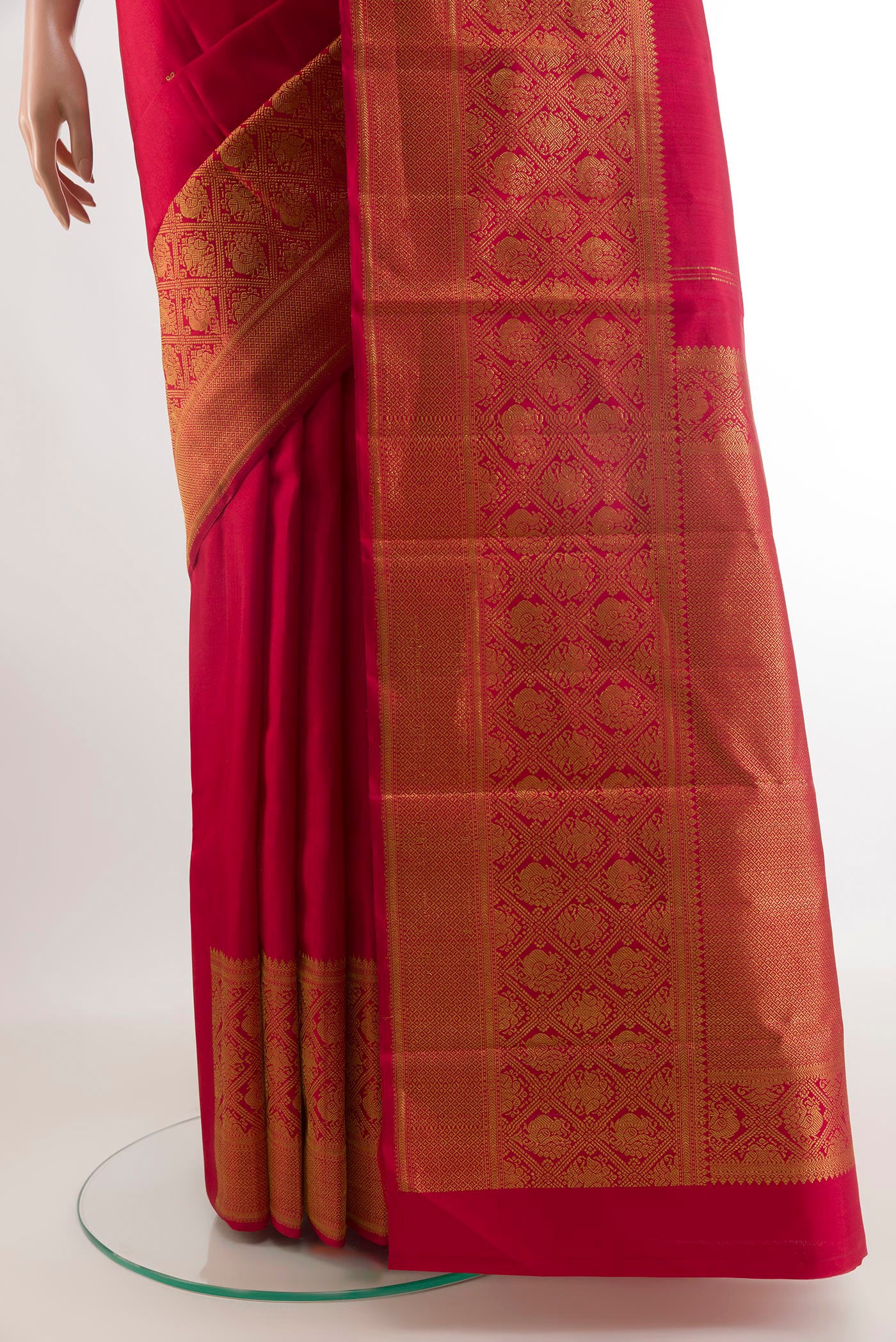 Red Kanchipuram Silk Saree - Image 3