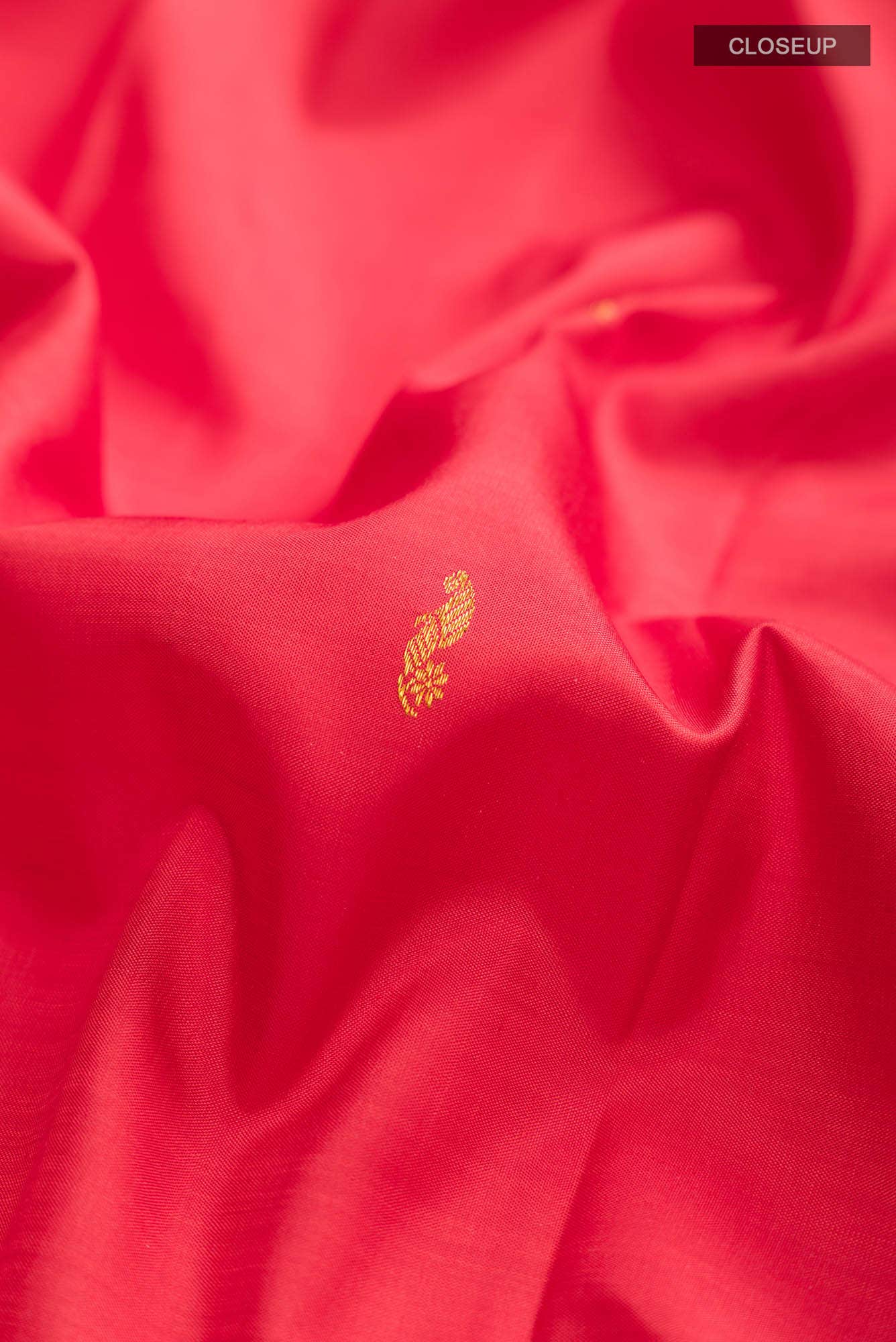 Coral Kanjivaram Silk Saree - Image 3
