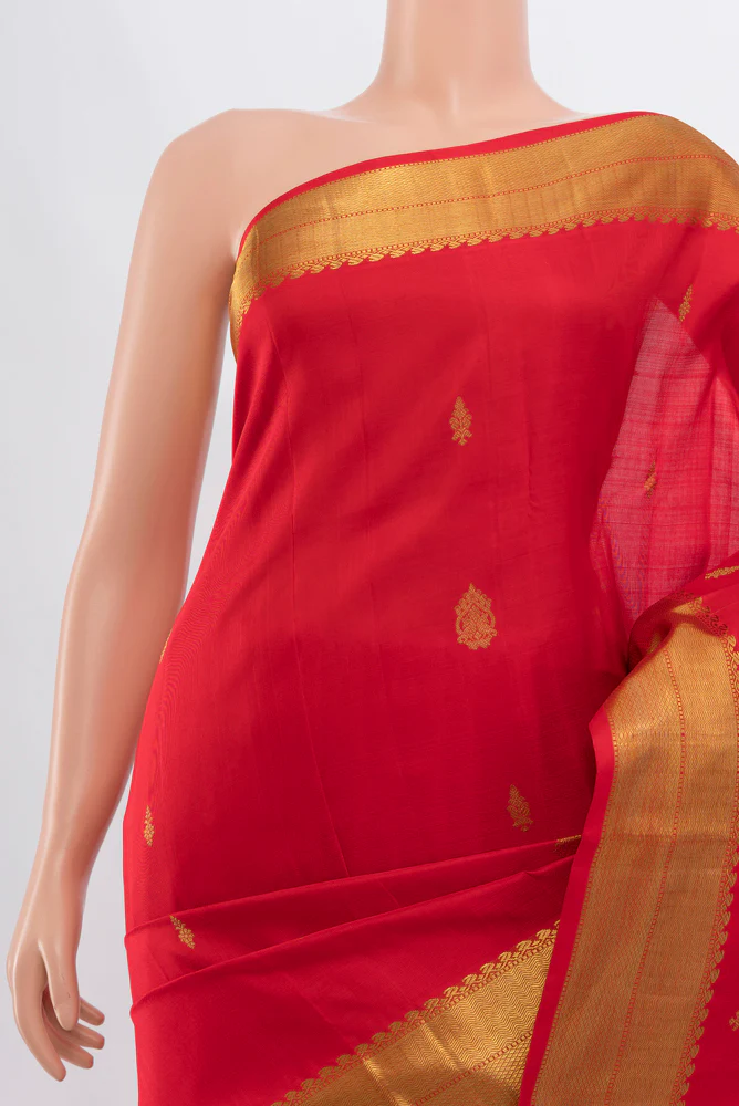 Pure Silk Pure Zari Red Kanjivaram Saree - Image 2