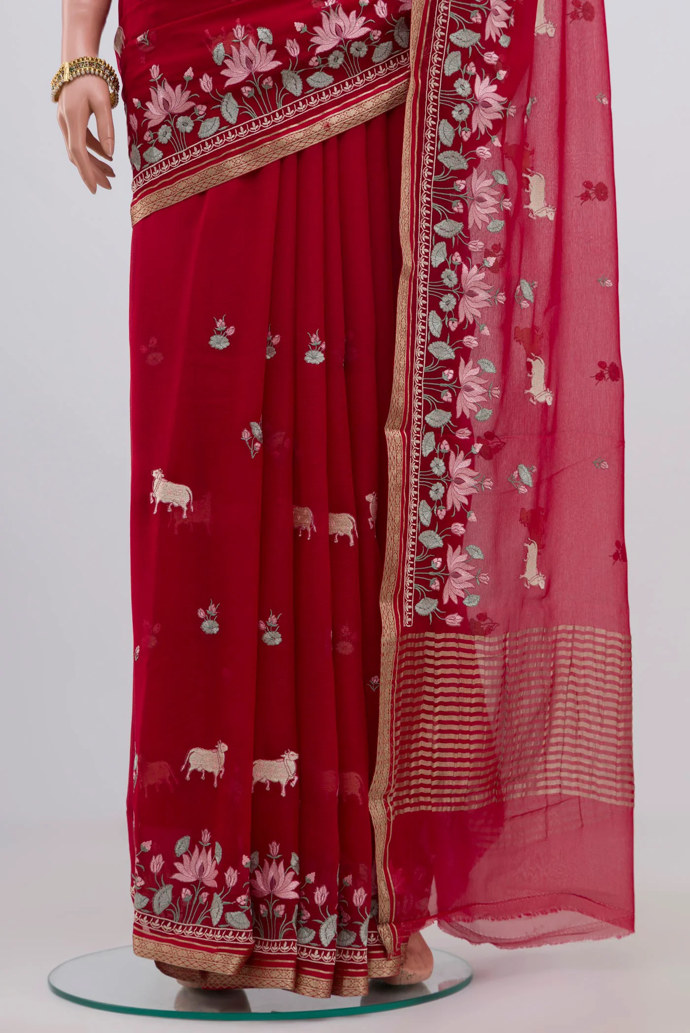 Red Mysore Chiffon Saree - Image 3