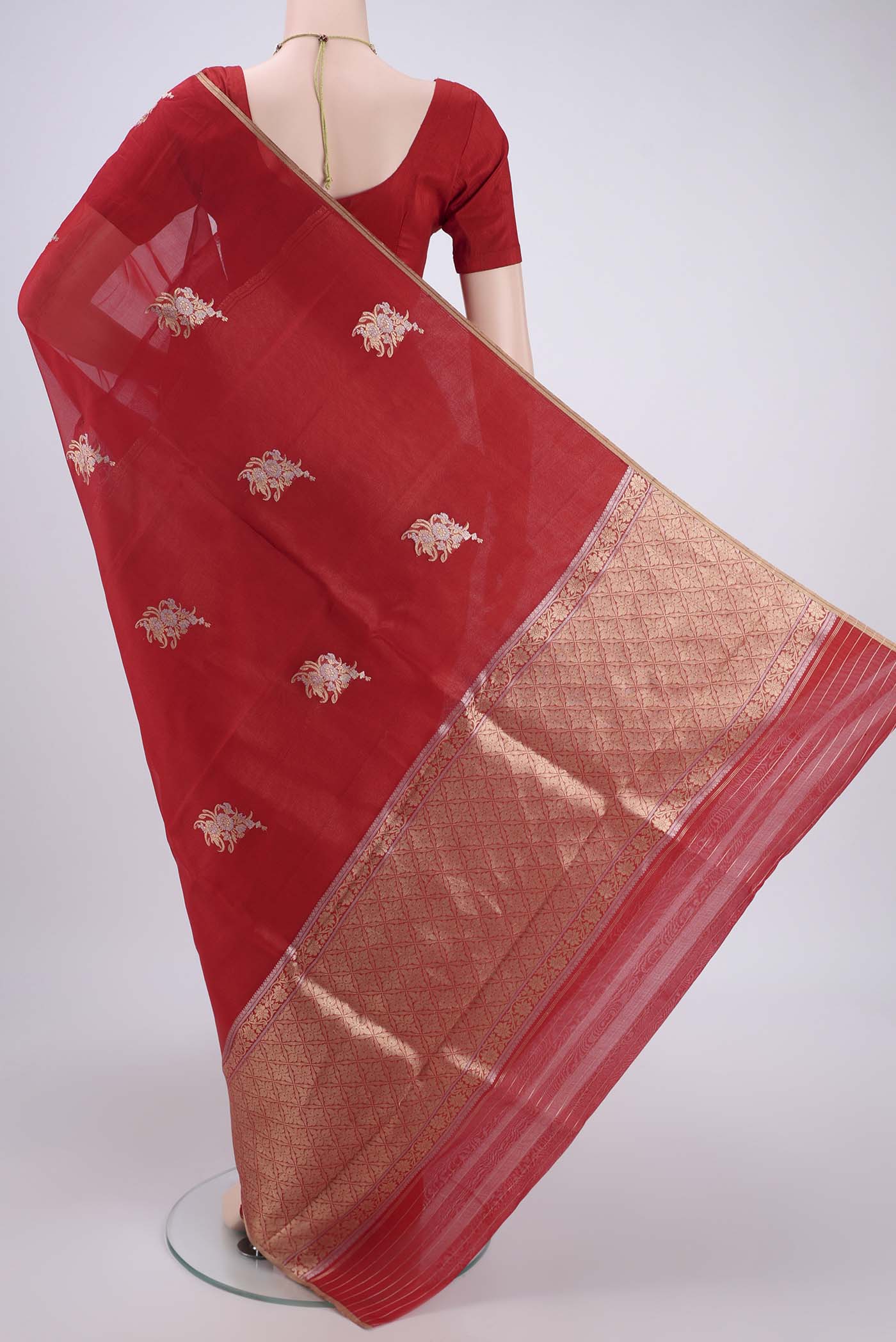 Red Organza Silk Saree - Image 3