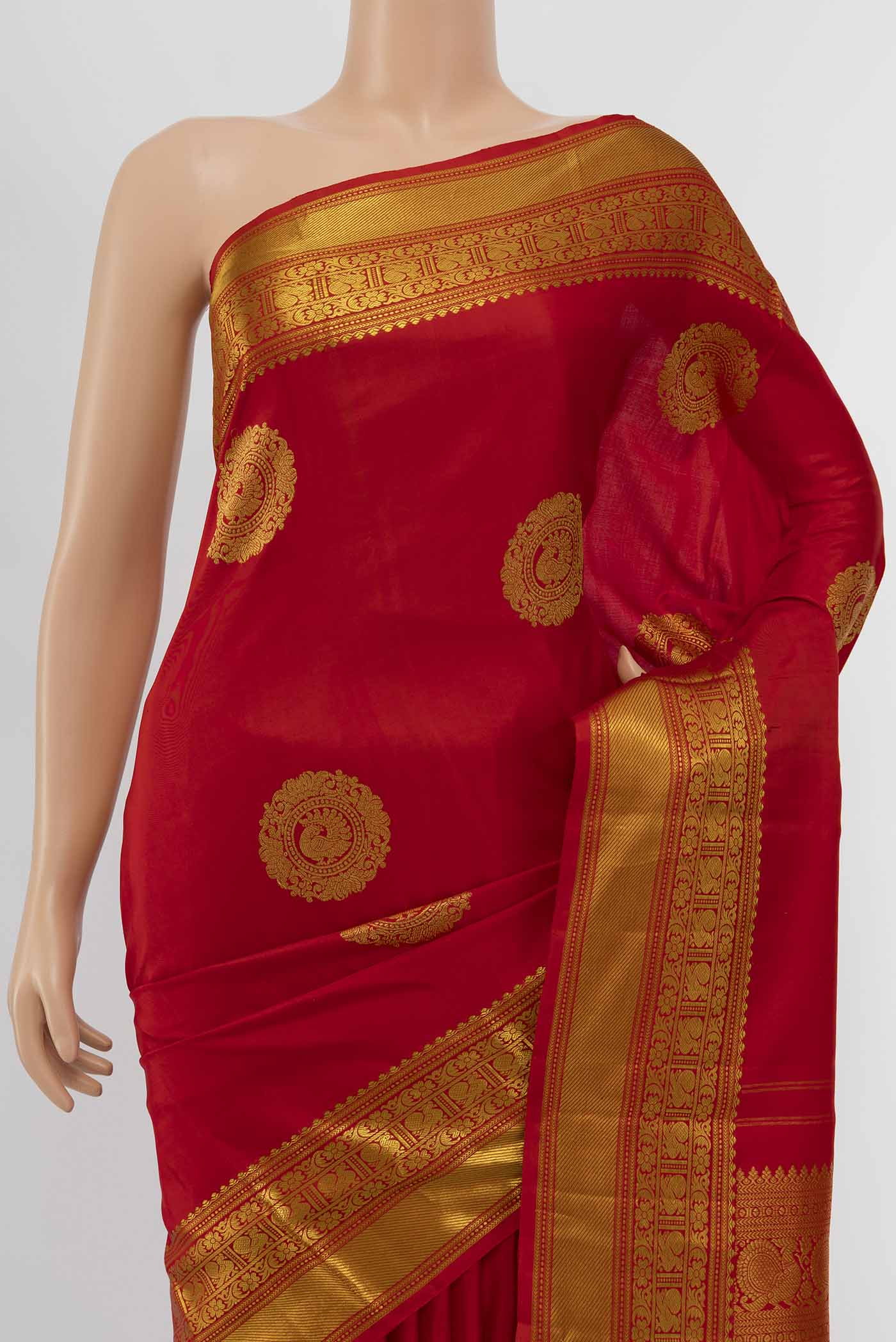 Red Kanchipuram Silk Saree - Image 2
