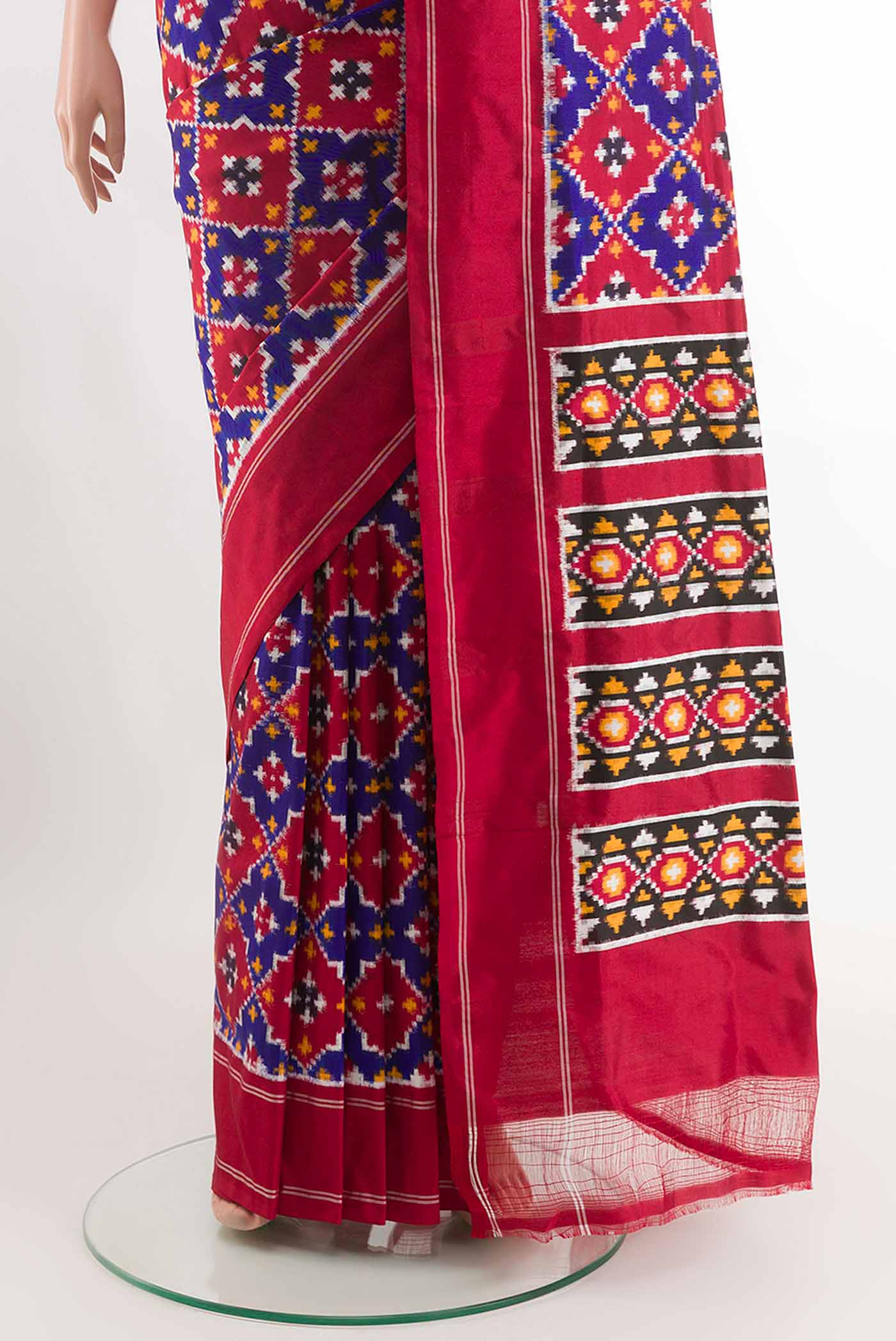 Red Pochampally Silk Saree - Image 3