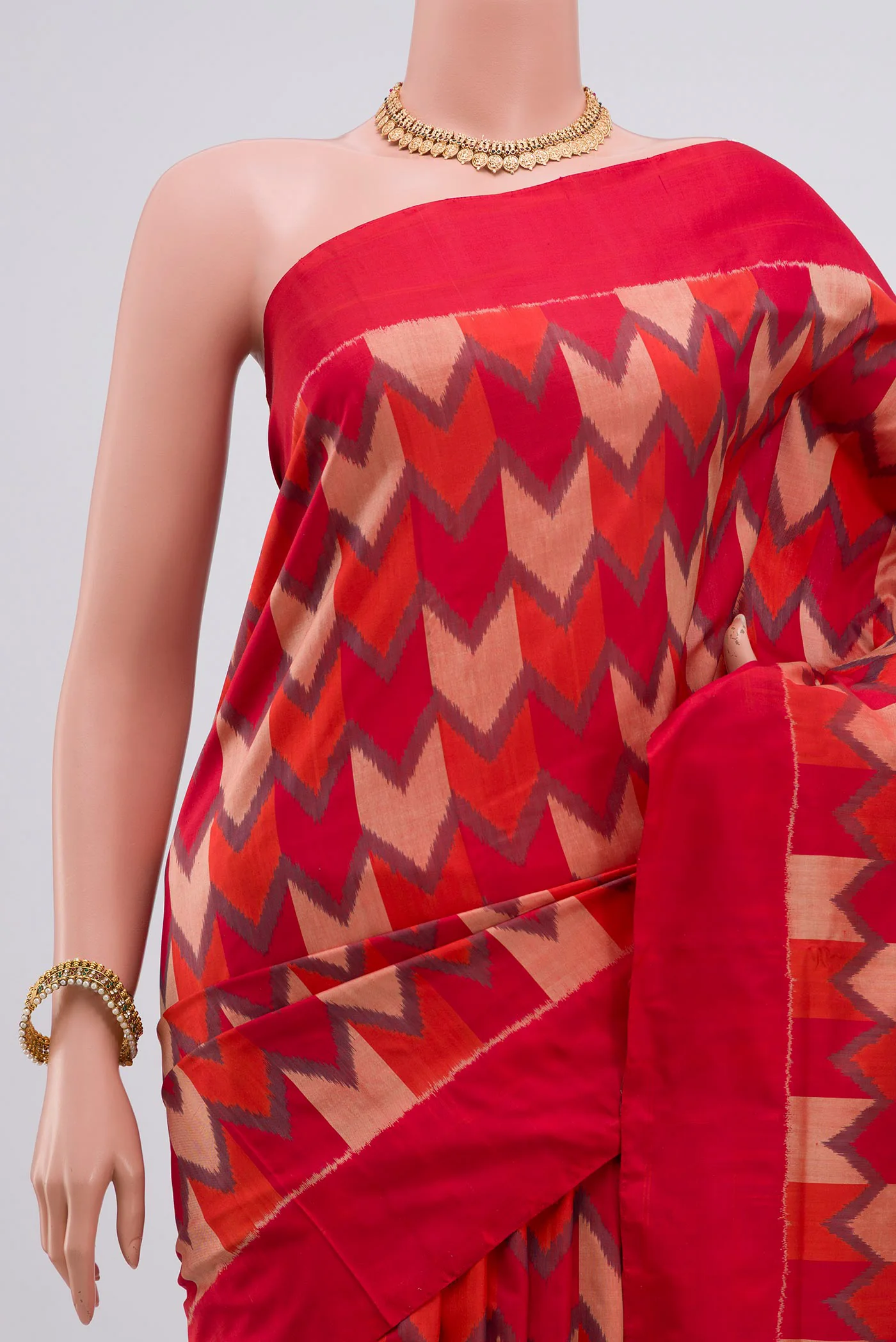 Red Pochampally Silk Saree - Image 2