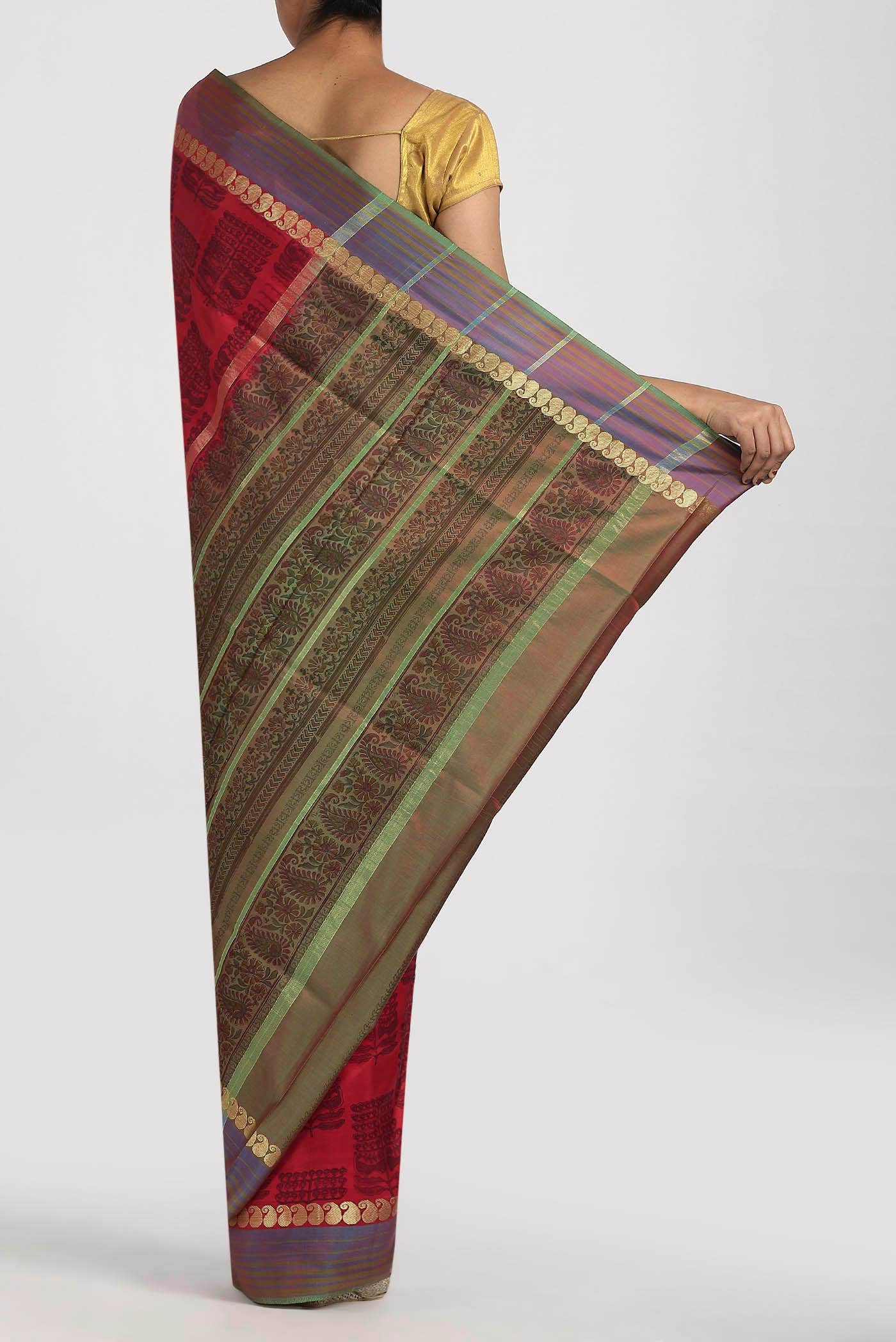 Red Printed Silk Saree - Image 2