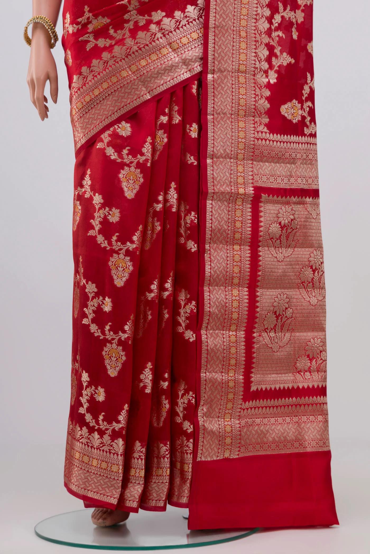 Red Banarasi Raw Silk Saree - Image 3