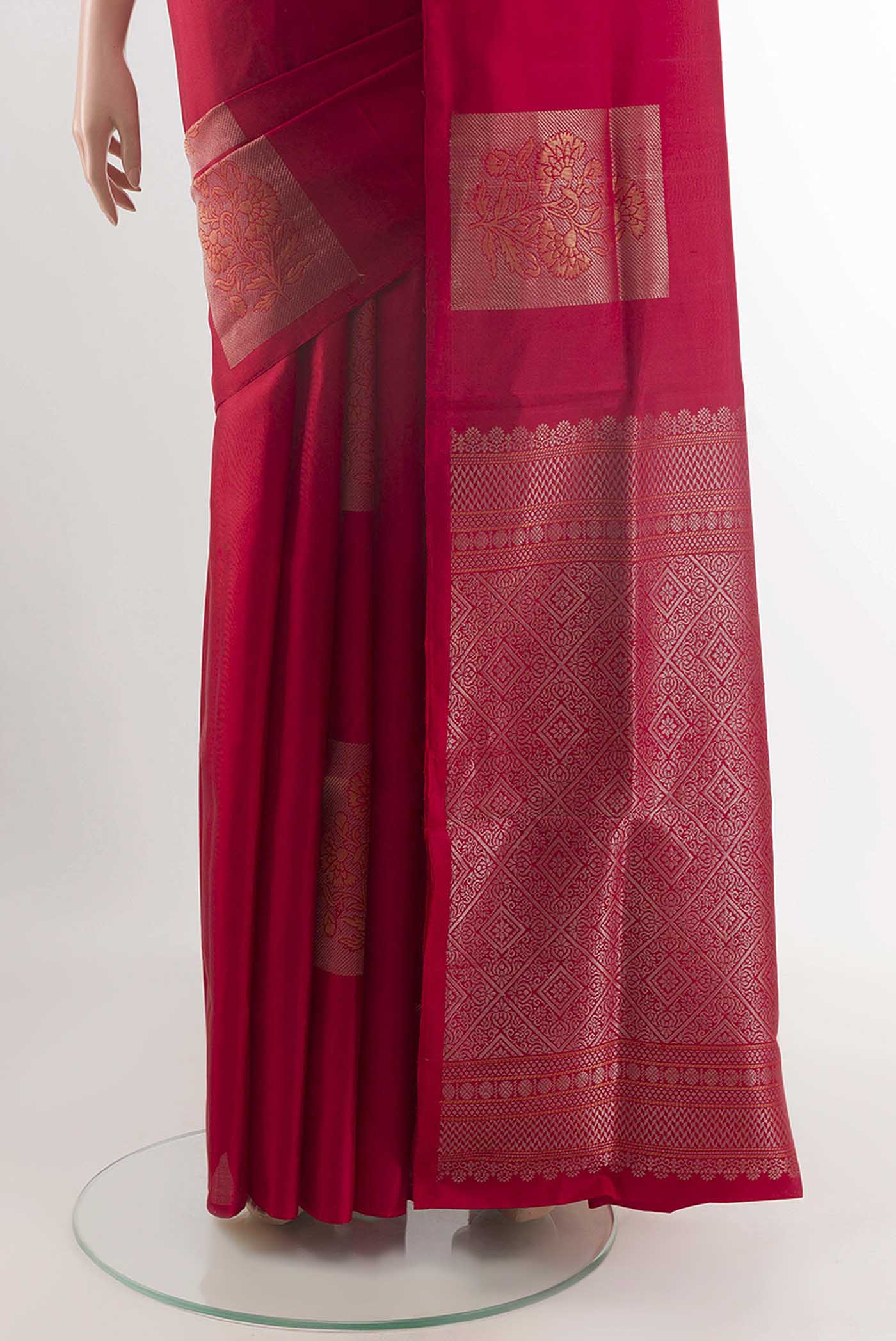 Red Soft Silk Saree - Image 3