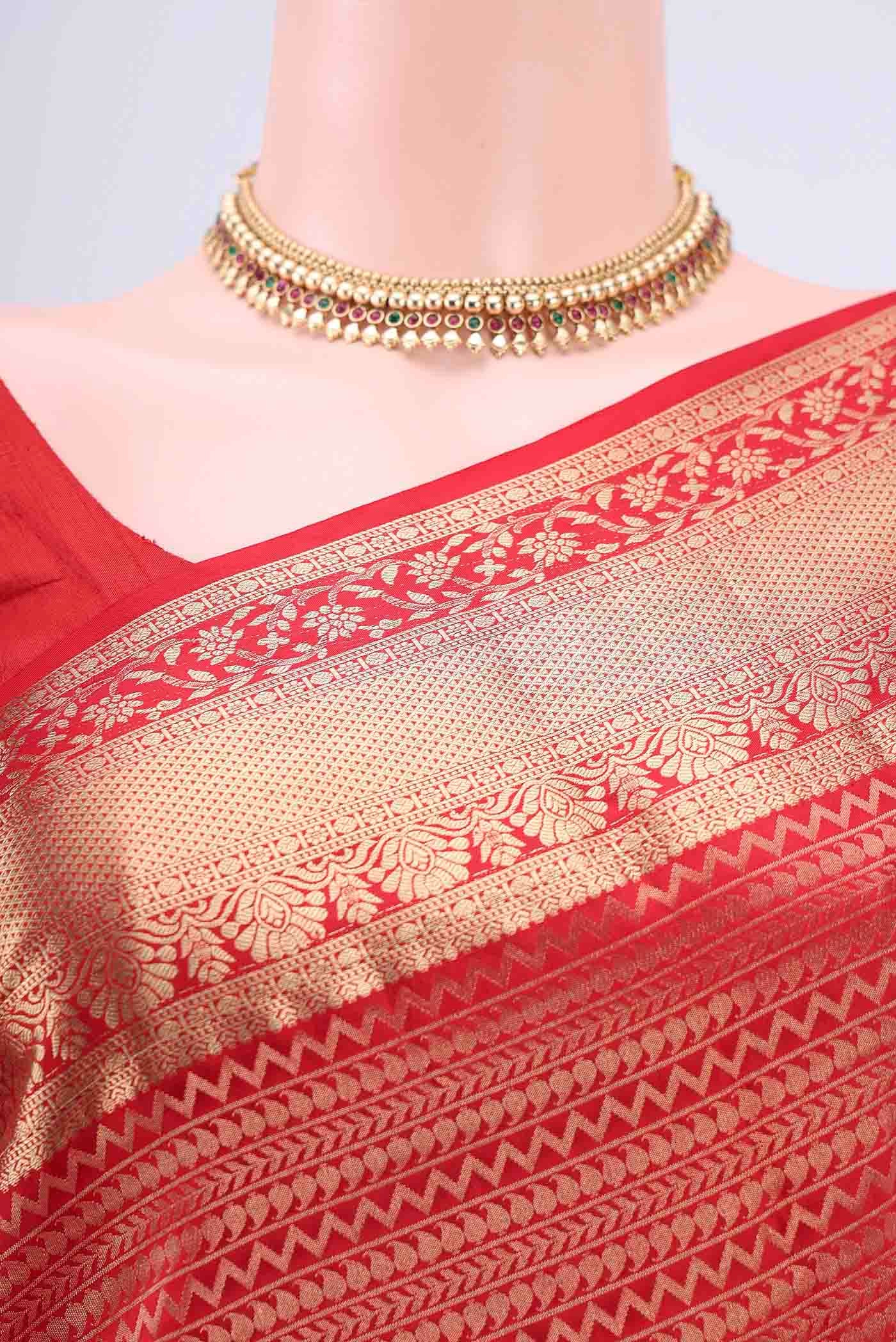 Red Soft Silk Saree - Image 2
