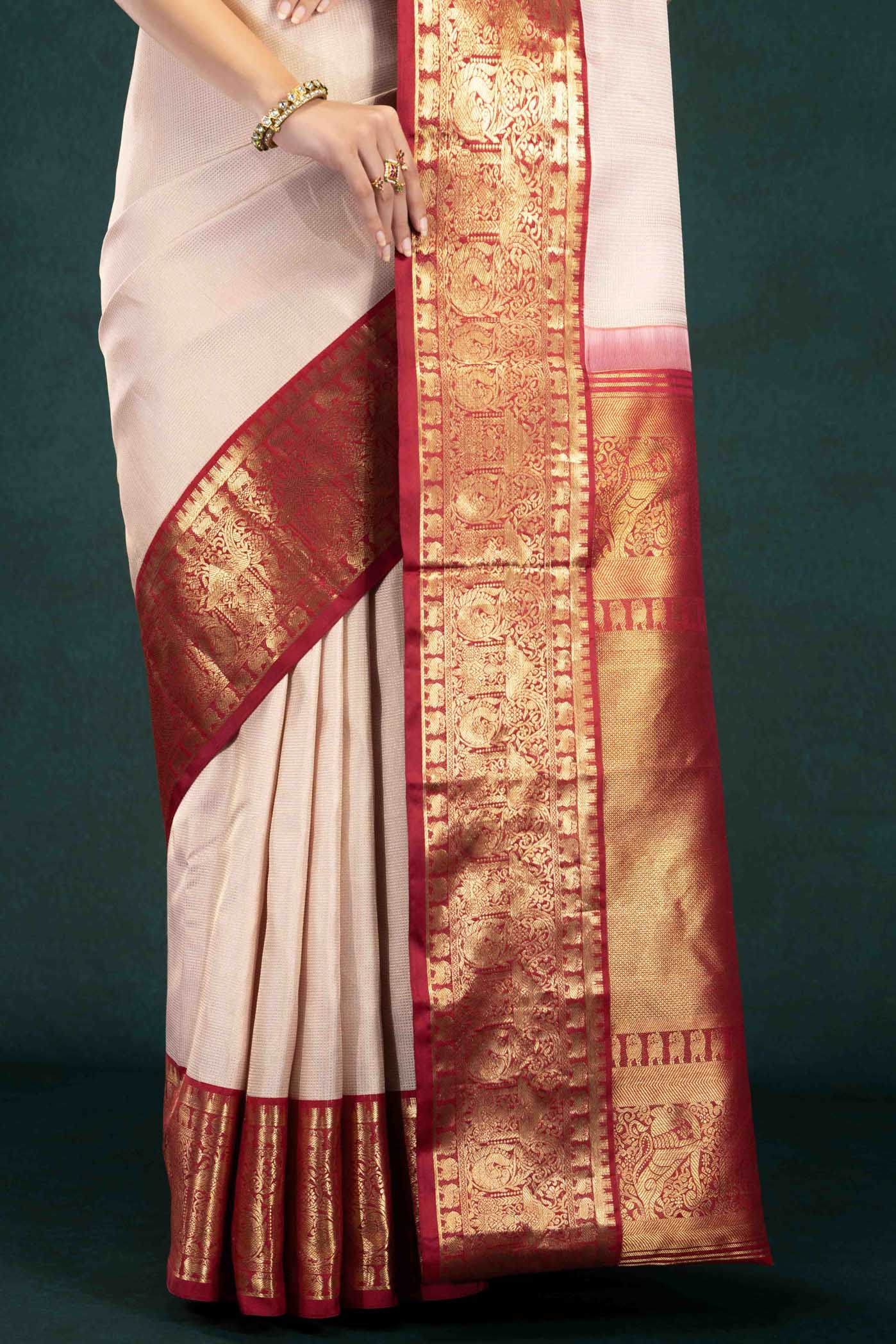Rekha-Off White Kanchipuram Silk Saree - Image 5