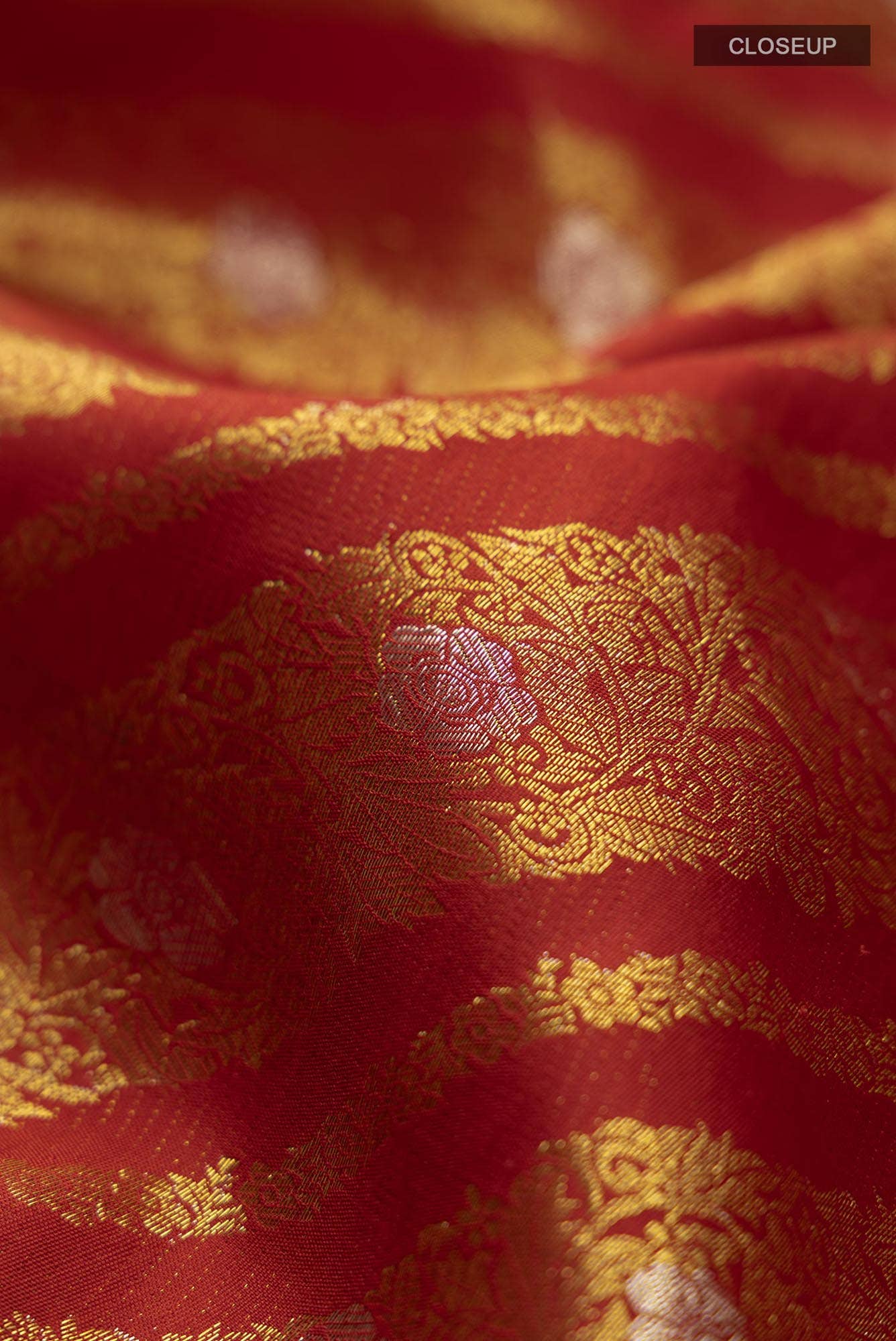 Rohini-Red Kanchipuram Silk Saree - Image 8
