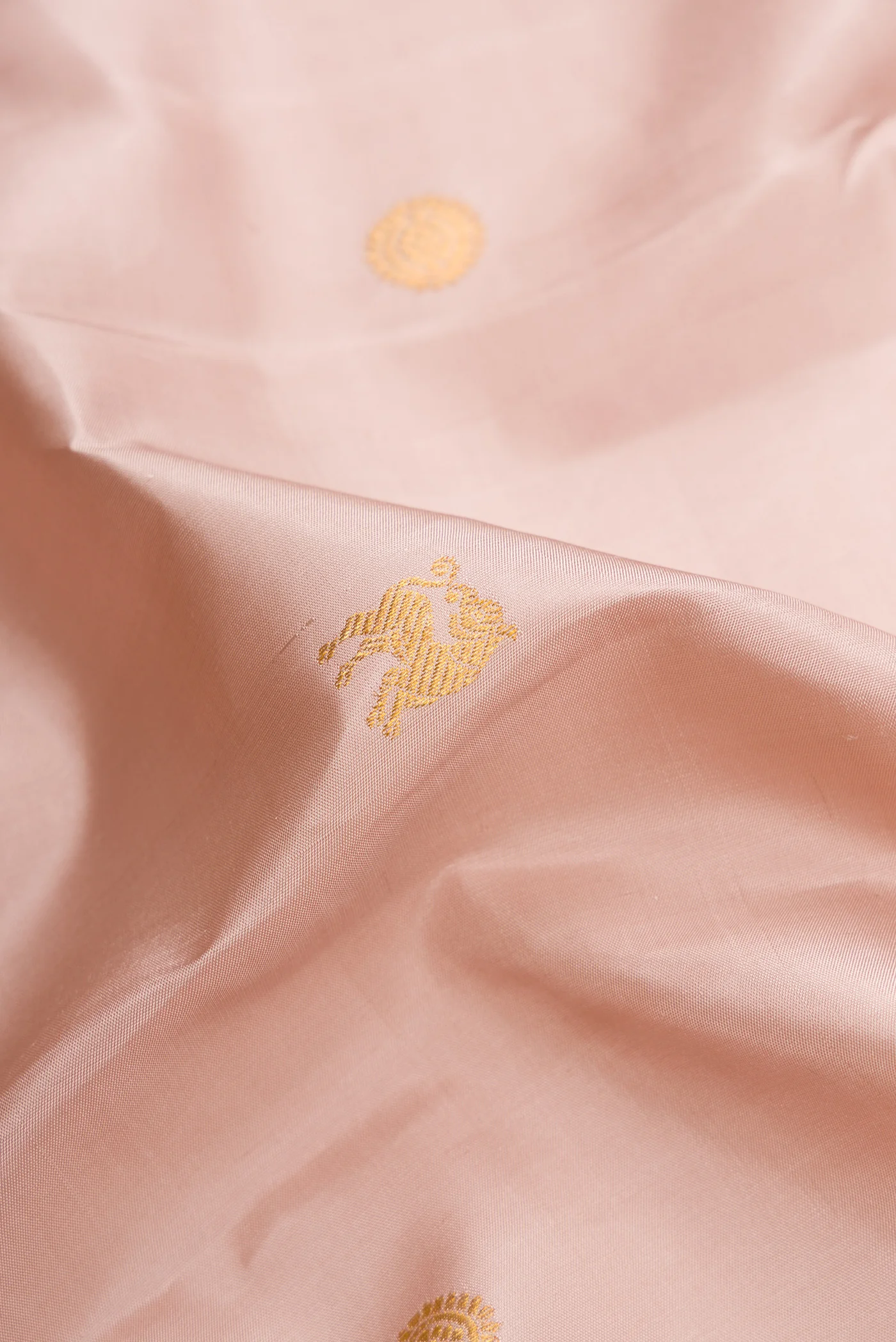 Rose Gold Kanjivaram Silk Saree - Image 2