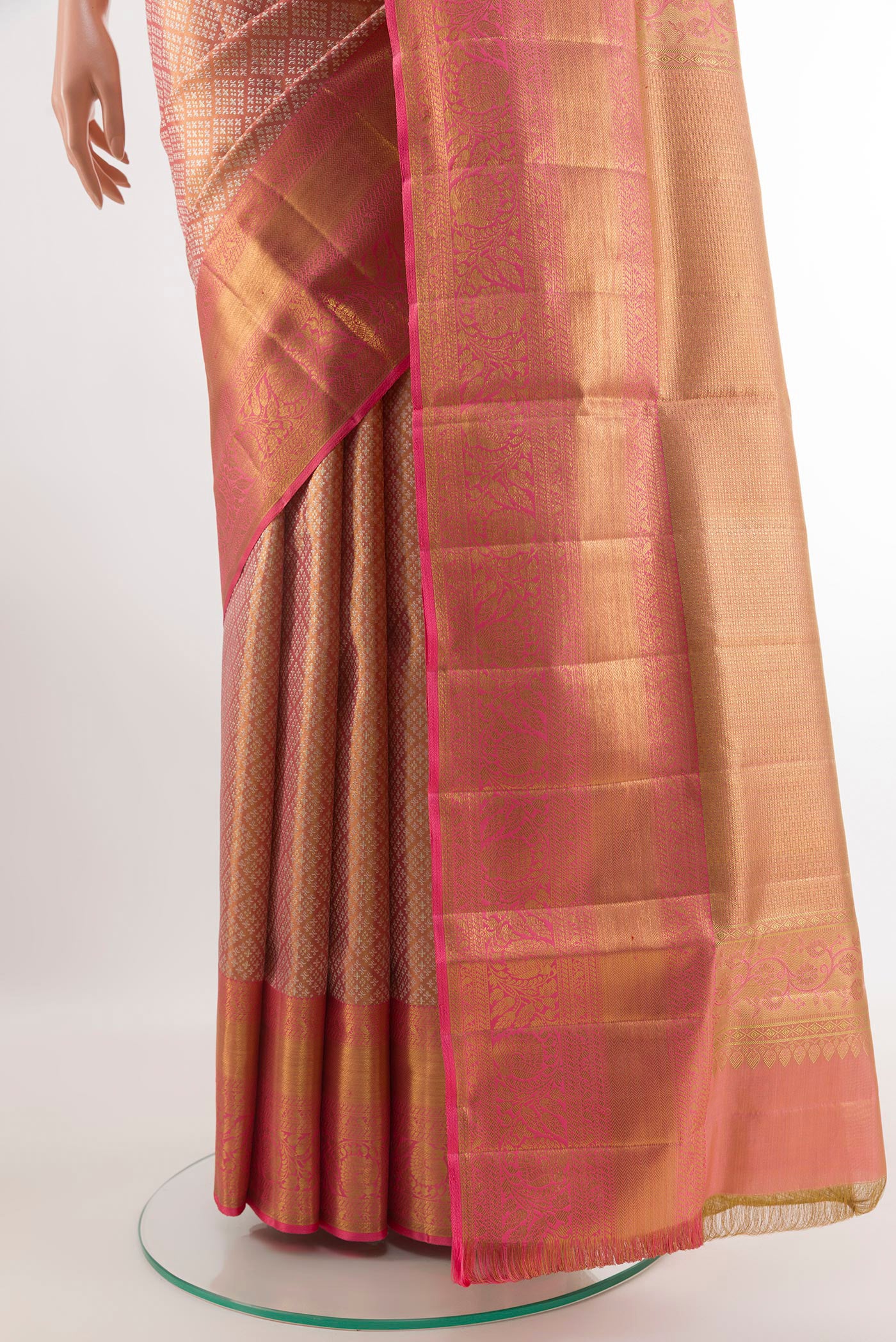 Rose Gold Kanjivaram Tissue Silk Saree - Image 3