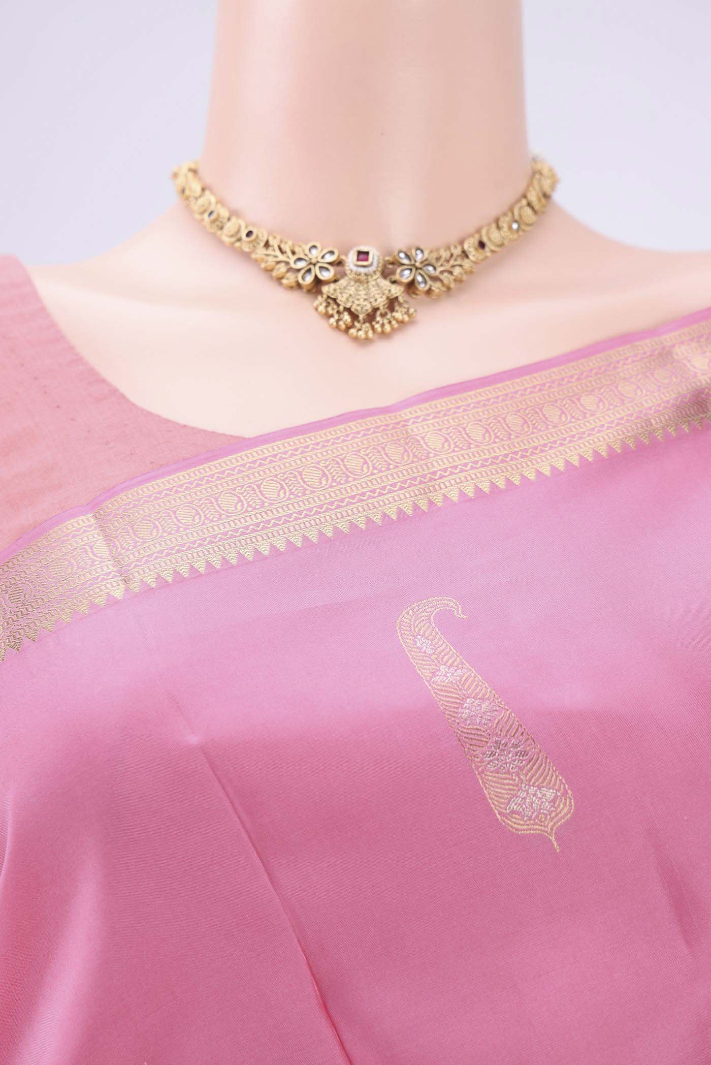 Rose pink Soft Silk Saree - Image 2