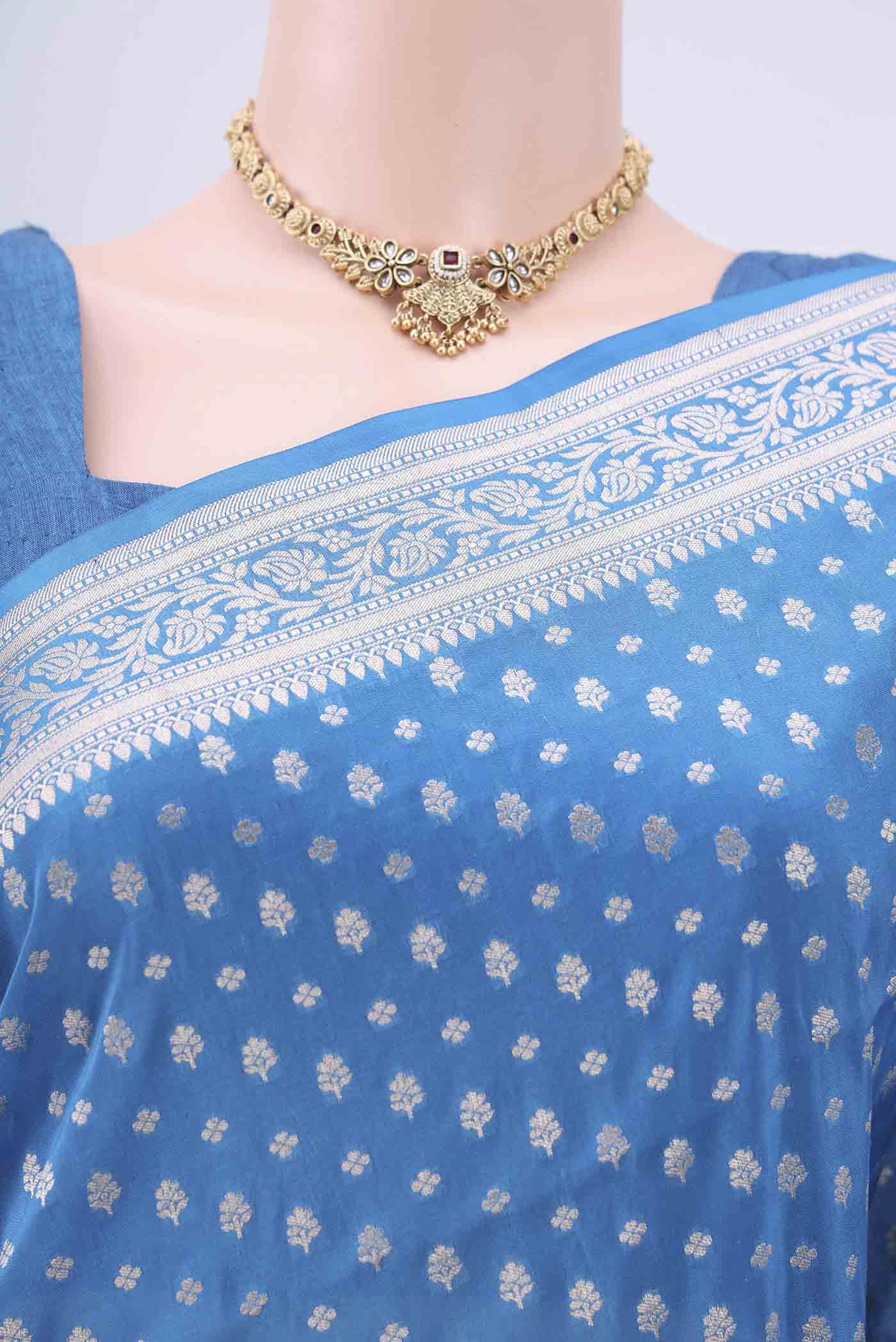Royal Blue Dual Tone Banarasi Silk Saree - Image 2