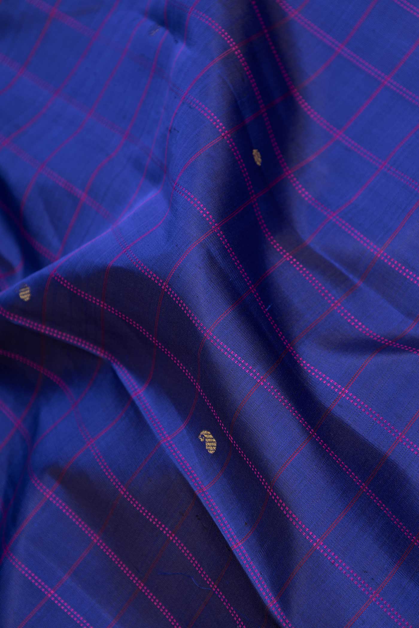 Royal Blue Dual Tone Kanchipuram Silk Saree - Image 2