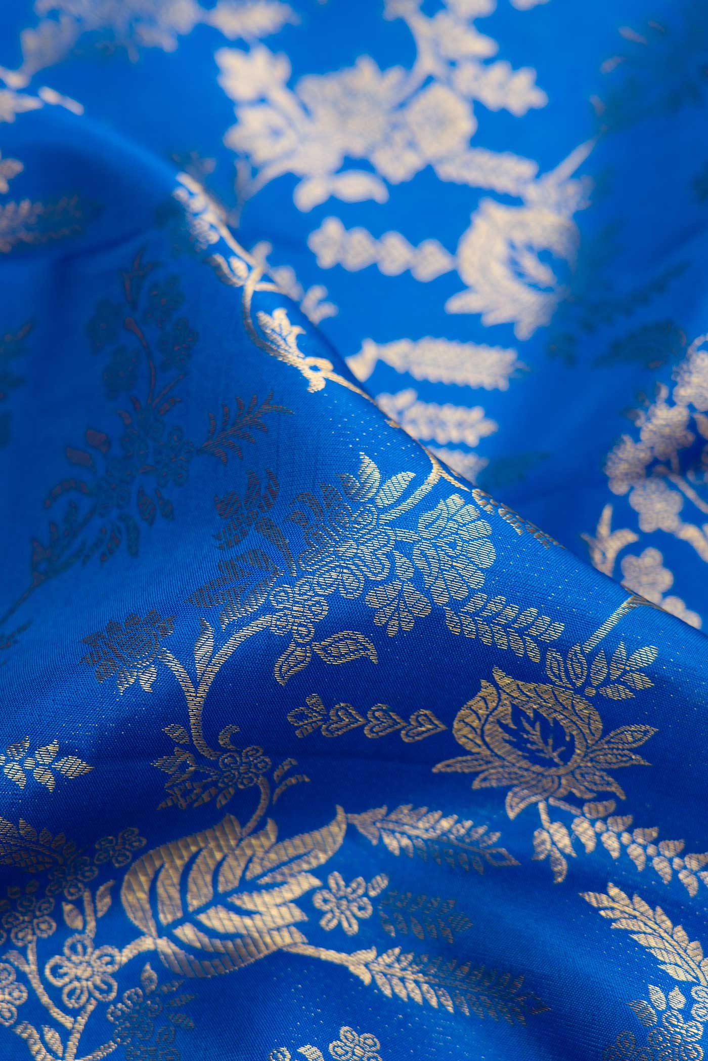 Royal Blue Kanchipuram Silk Saree - Image 2