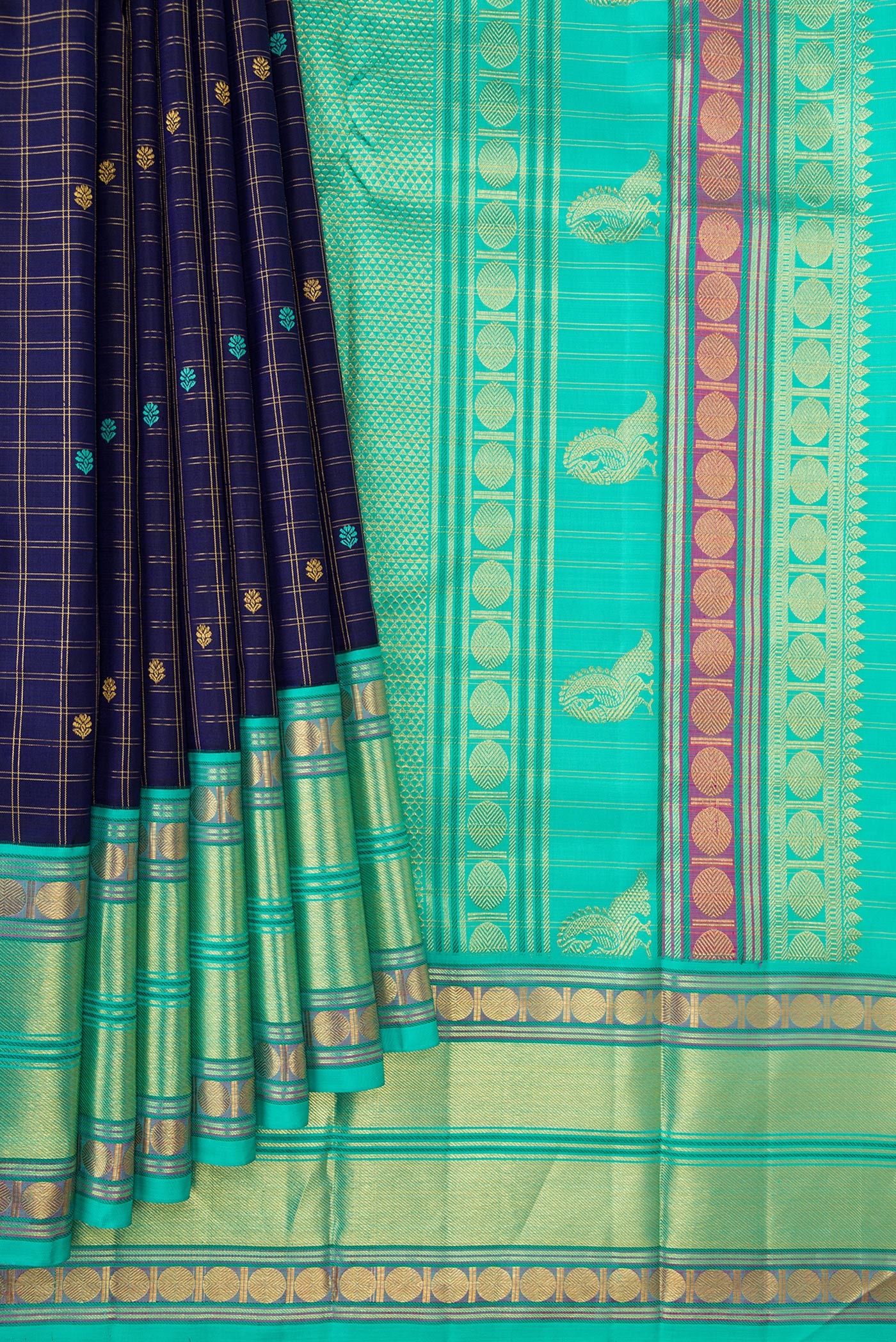 Navy Blue Kanjivaram Silk Saree - Image 4