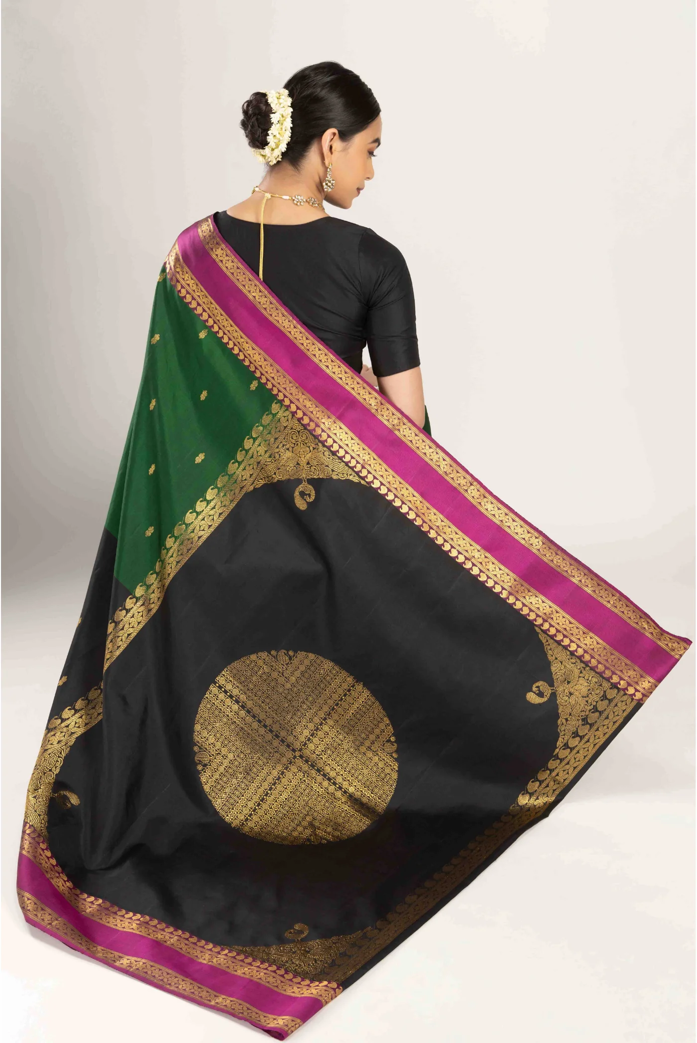 Rudraksha- Black with Green Half and Half Kanchipuram Silk Saree - Image 8