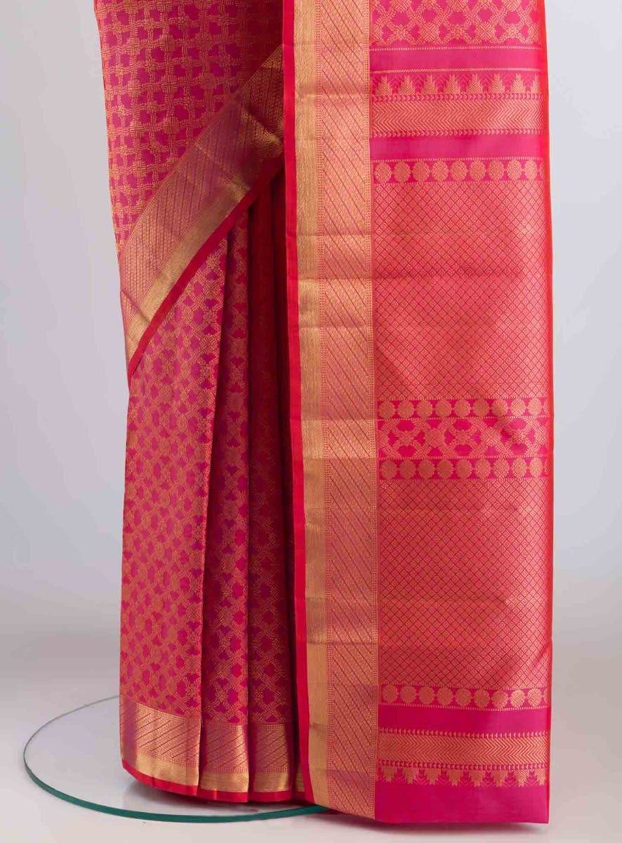 Rudrani-Pink with Orange Dual Tone Kanchipuram Silk Saree - Image 3