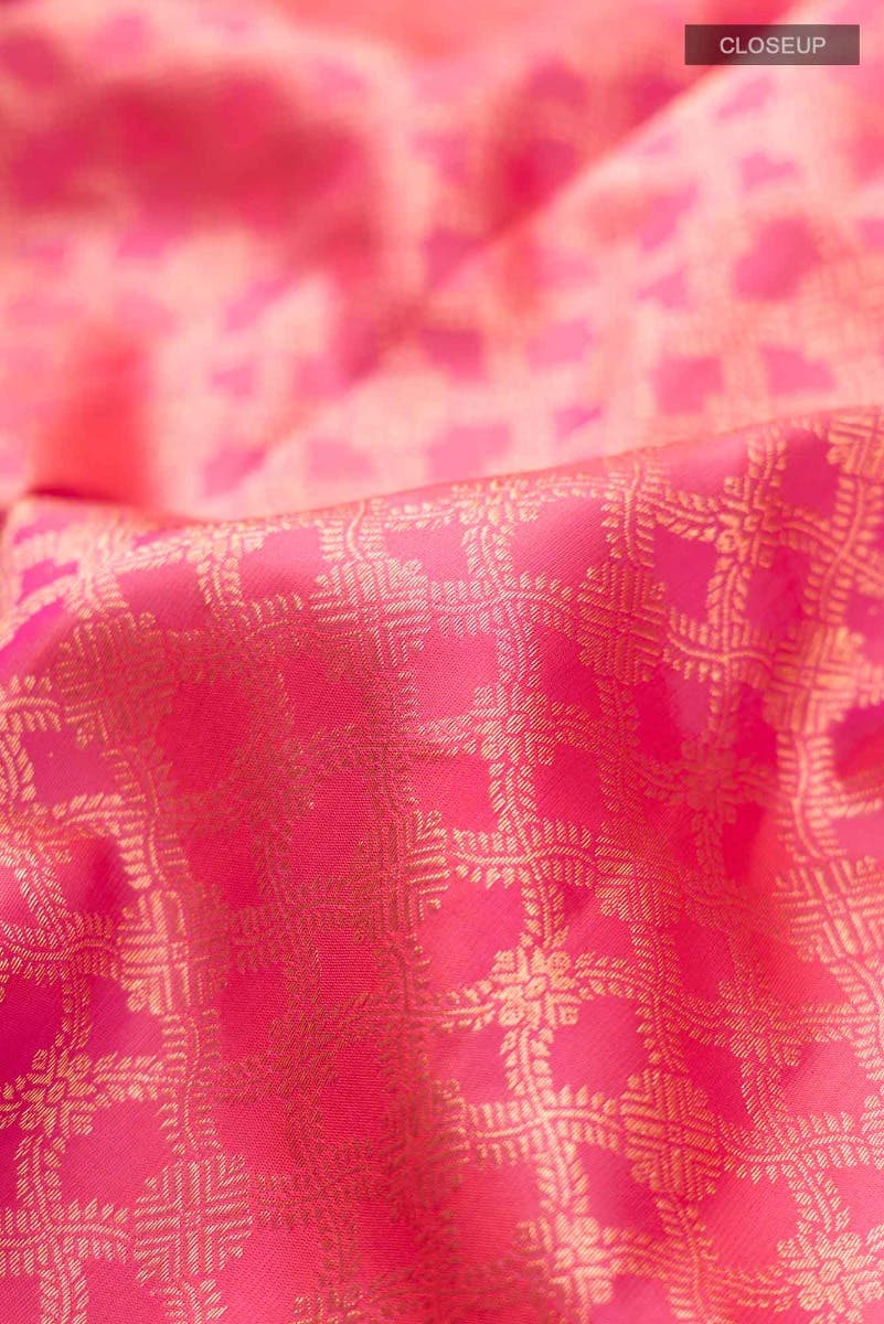 Rudrani-Pink with Orange Dual Tone Kanchipuram Silk Saree - Image 8