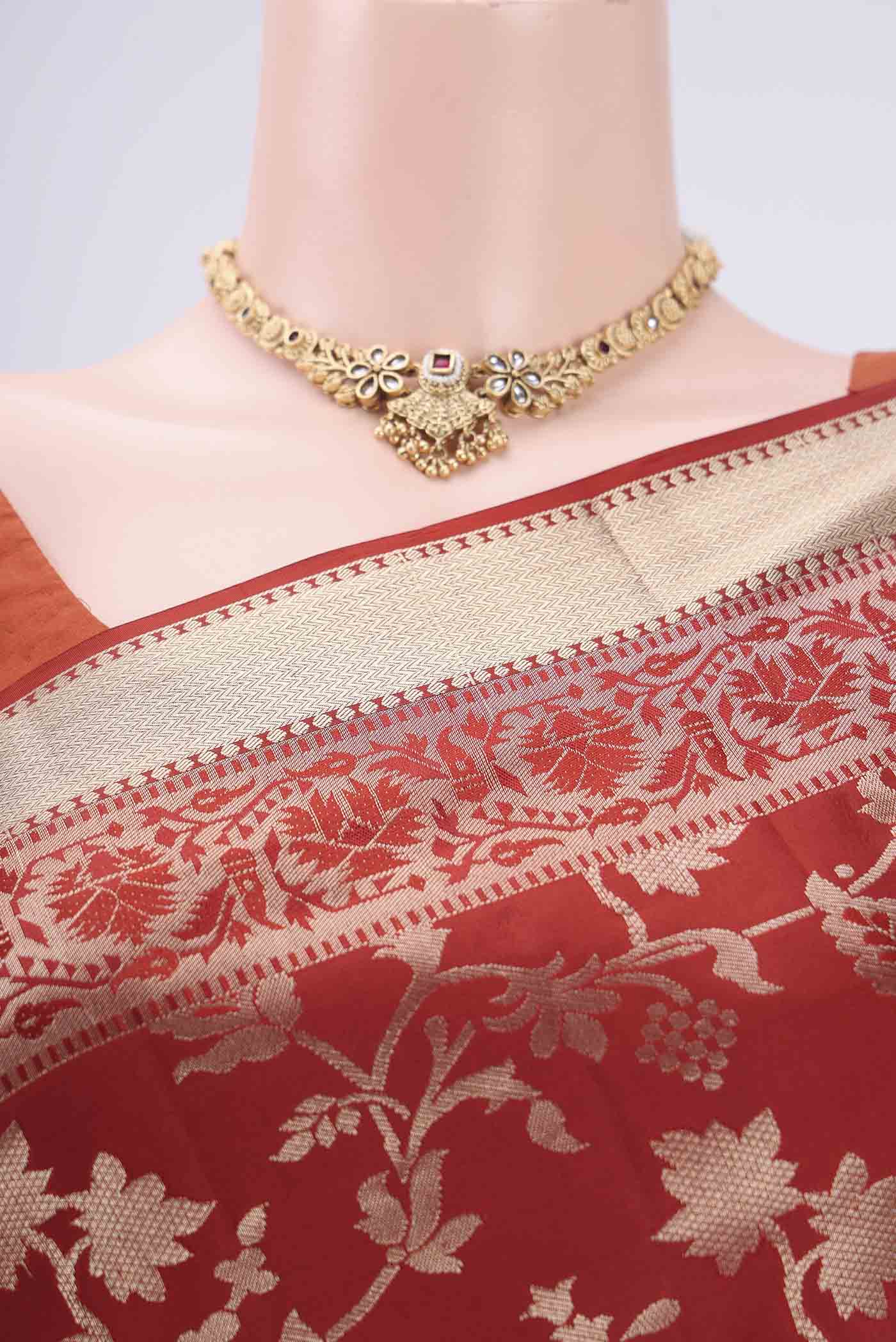 Maroon Soft Silk Saree - Image 2