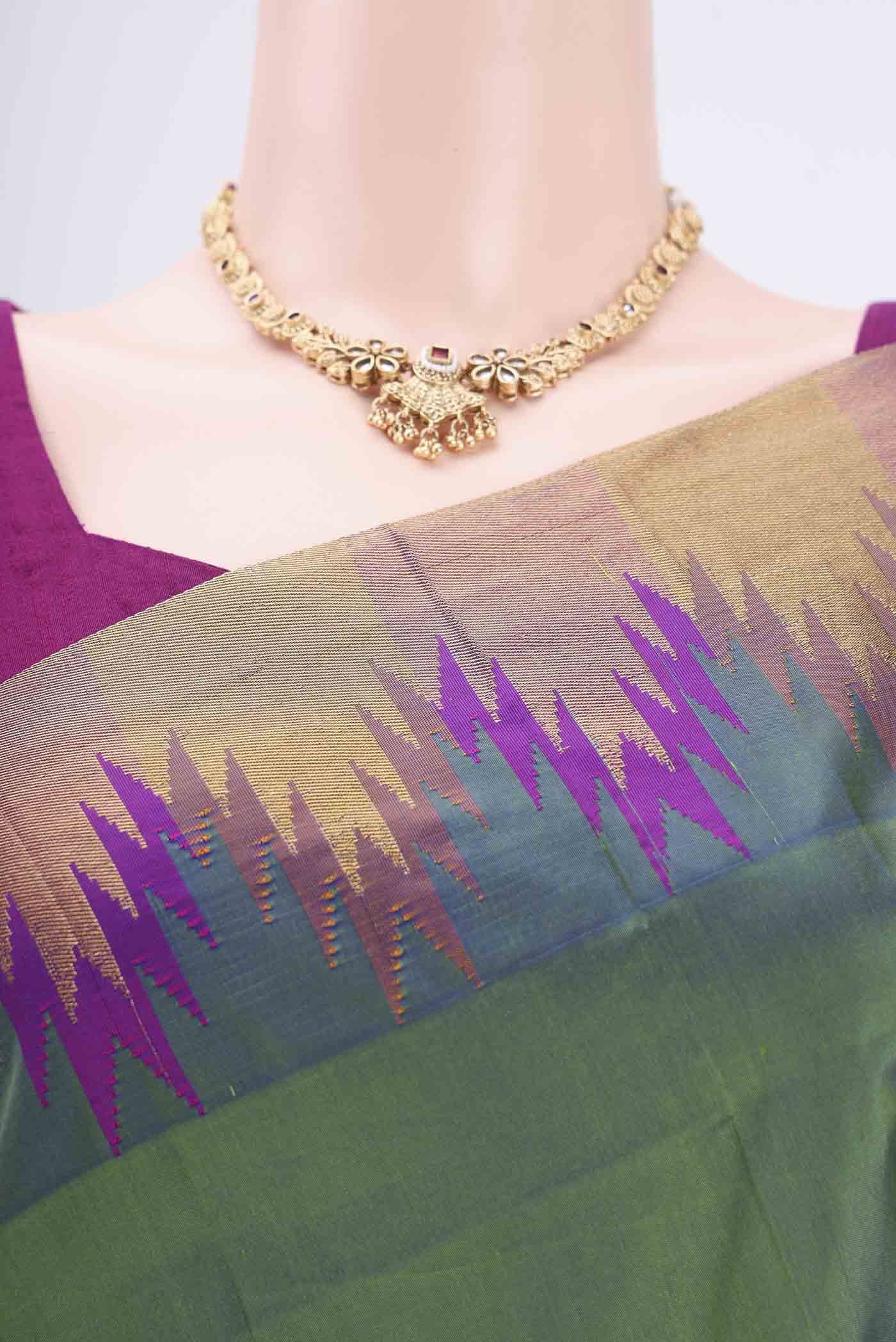 Green with Blue Color Blended Bangalore Silk Saree - Image 2