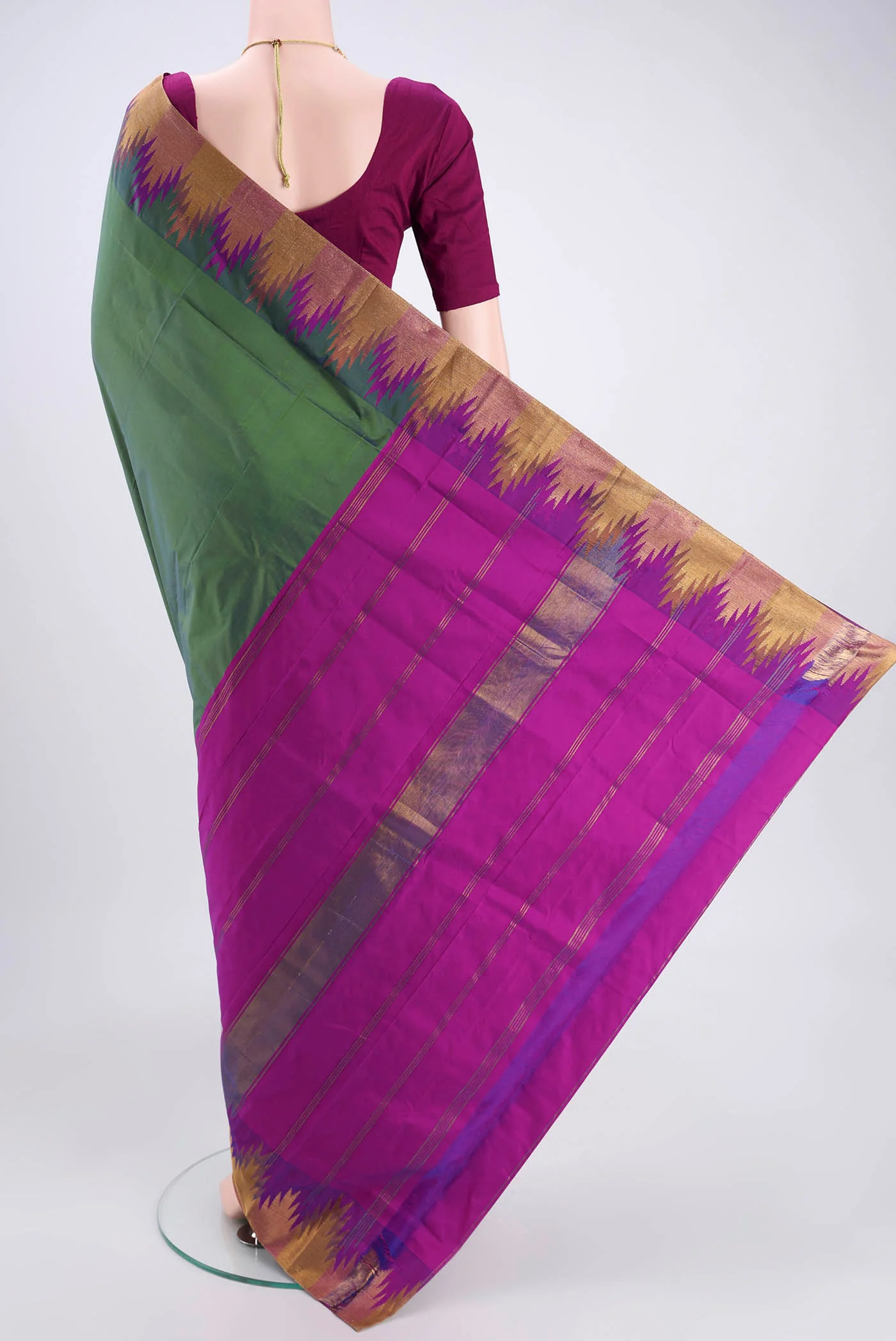Green with Blue Color Blended Bangalore Silk Saree - Image 3