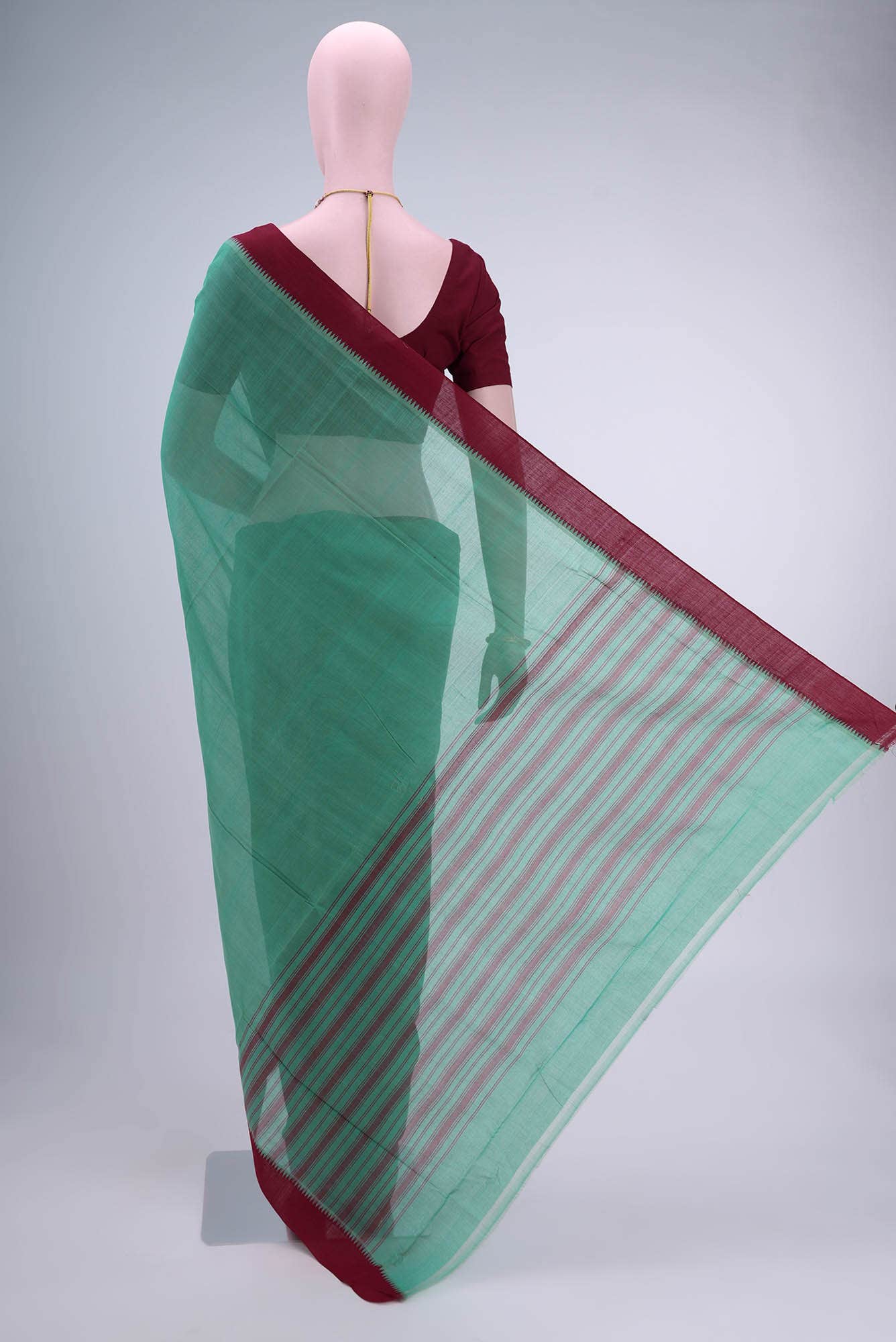Sage Green Khadi Cotton Saree - Image 2