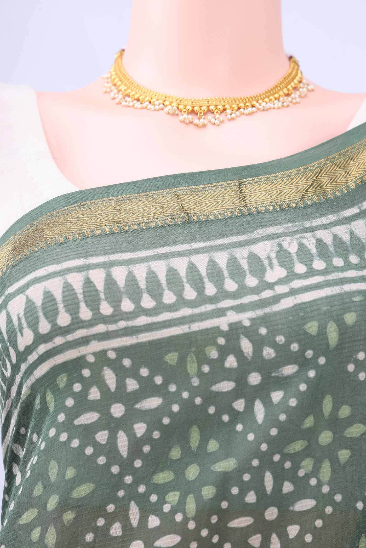 Sage Green Maheshwari Silk Cotton Saree - Image 3