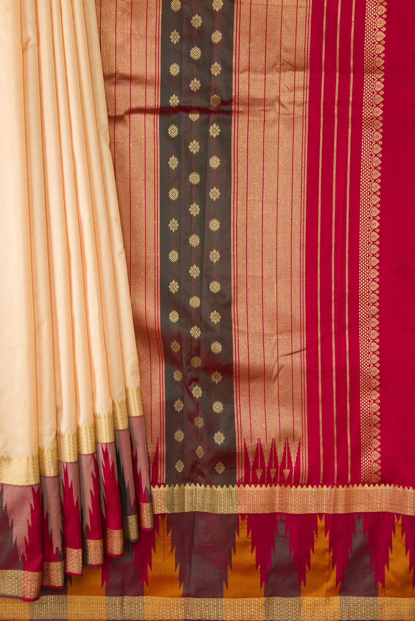 Sandal Bangalore Silk Saree - Image 4