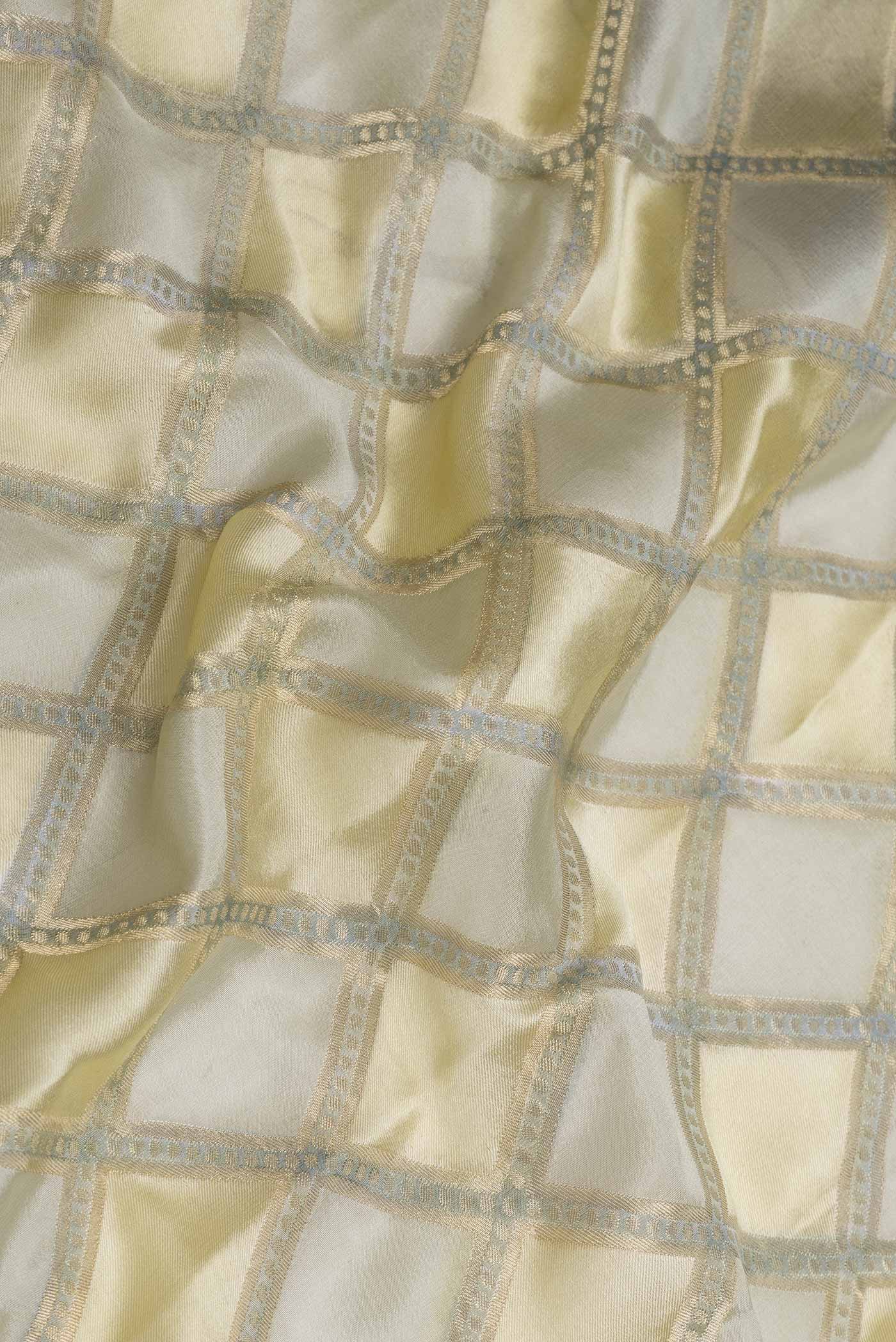 Sandal Dual Tone Georgette Saree - Image 2