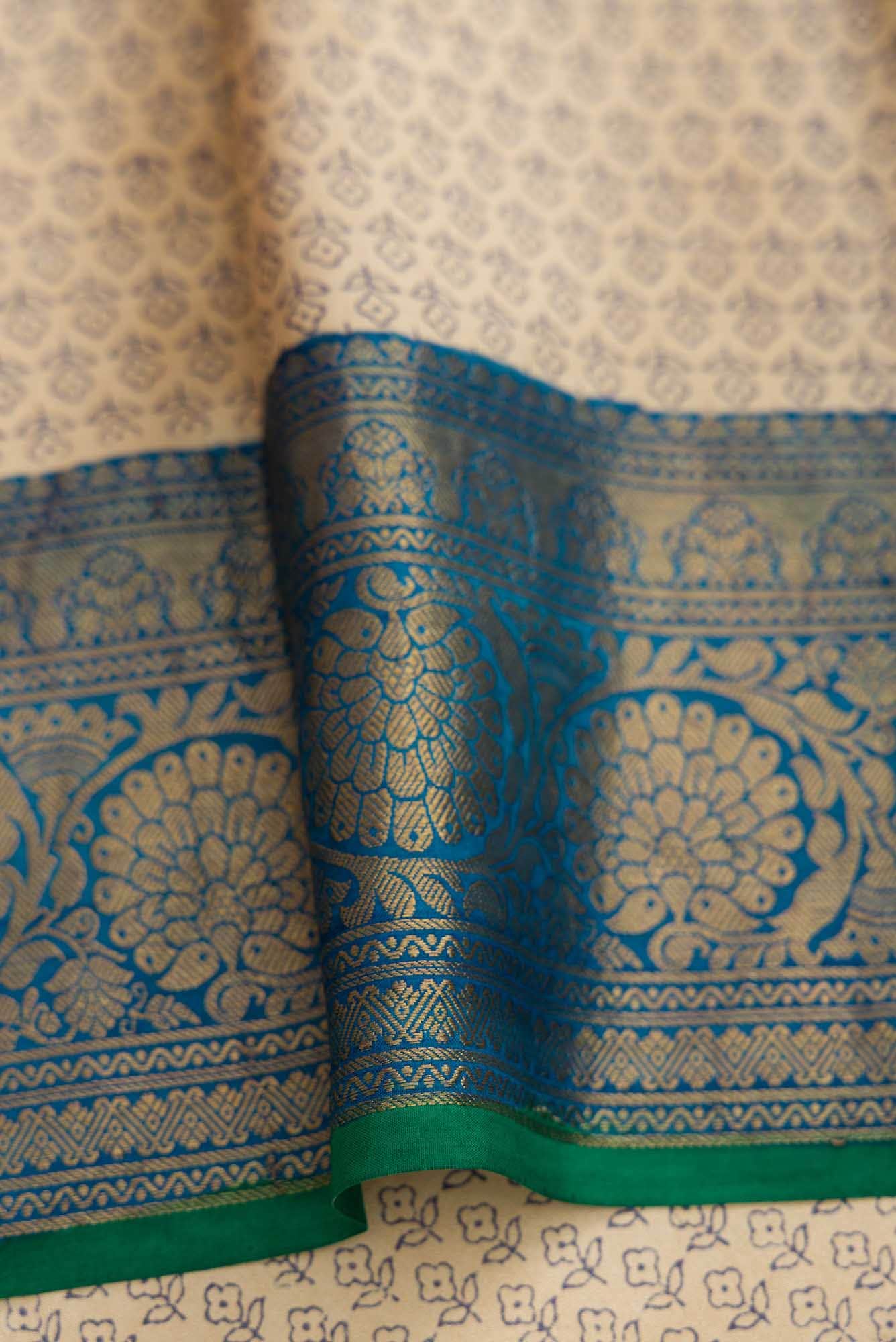 Sandal Dual Tone Kanchipuram Silk Saree - Image 6