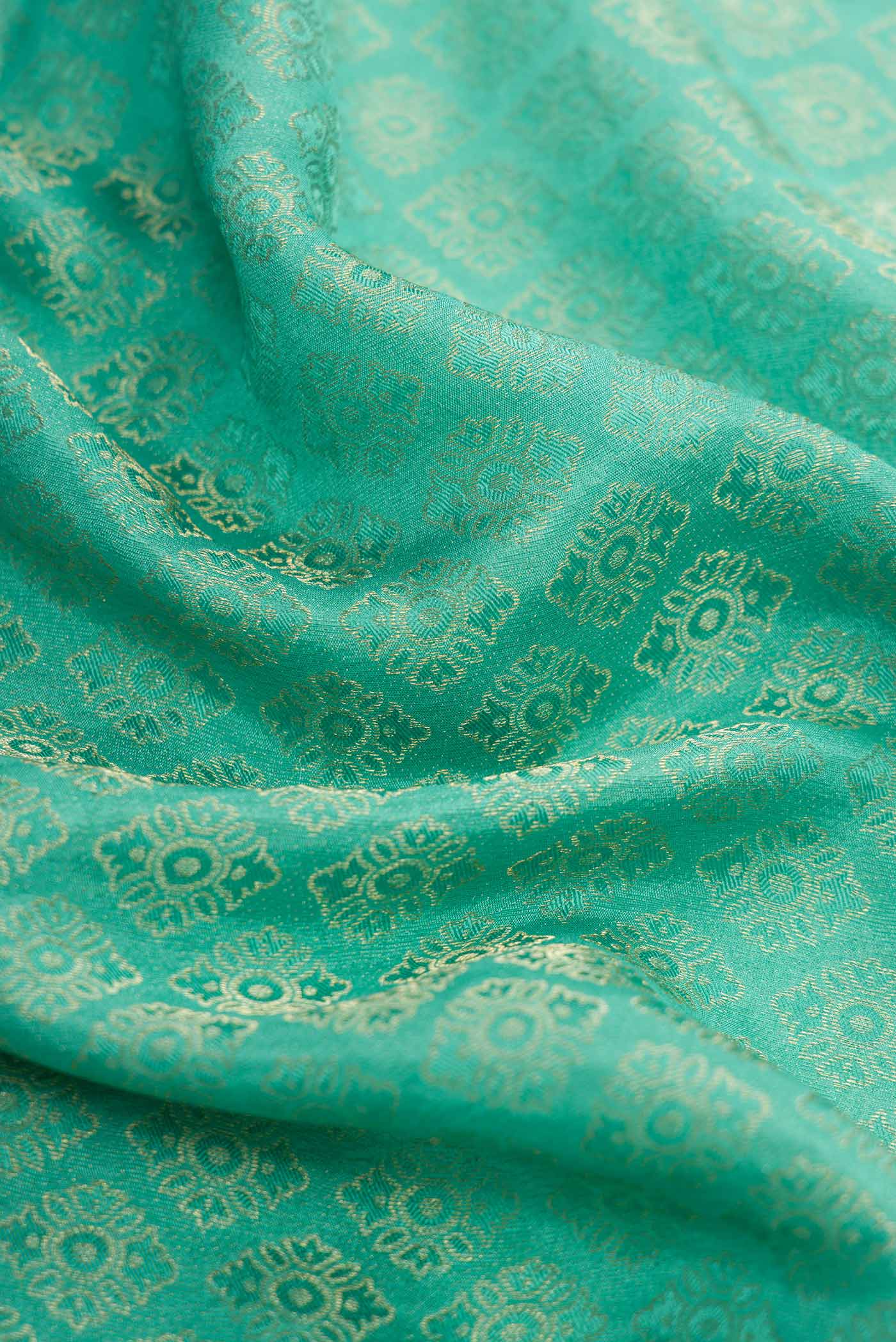 Turquoise Mysore Crepe Saree - Image 2