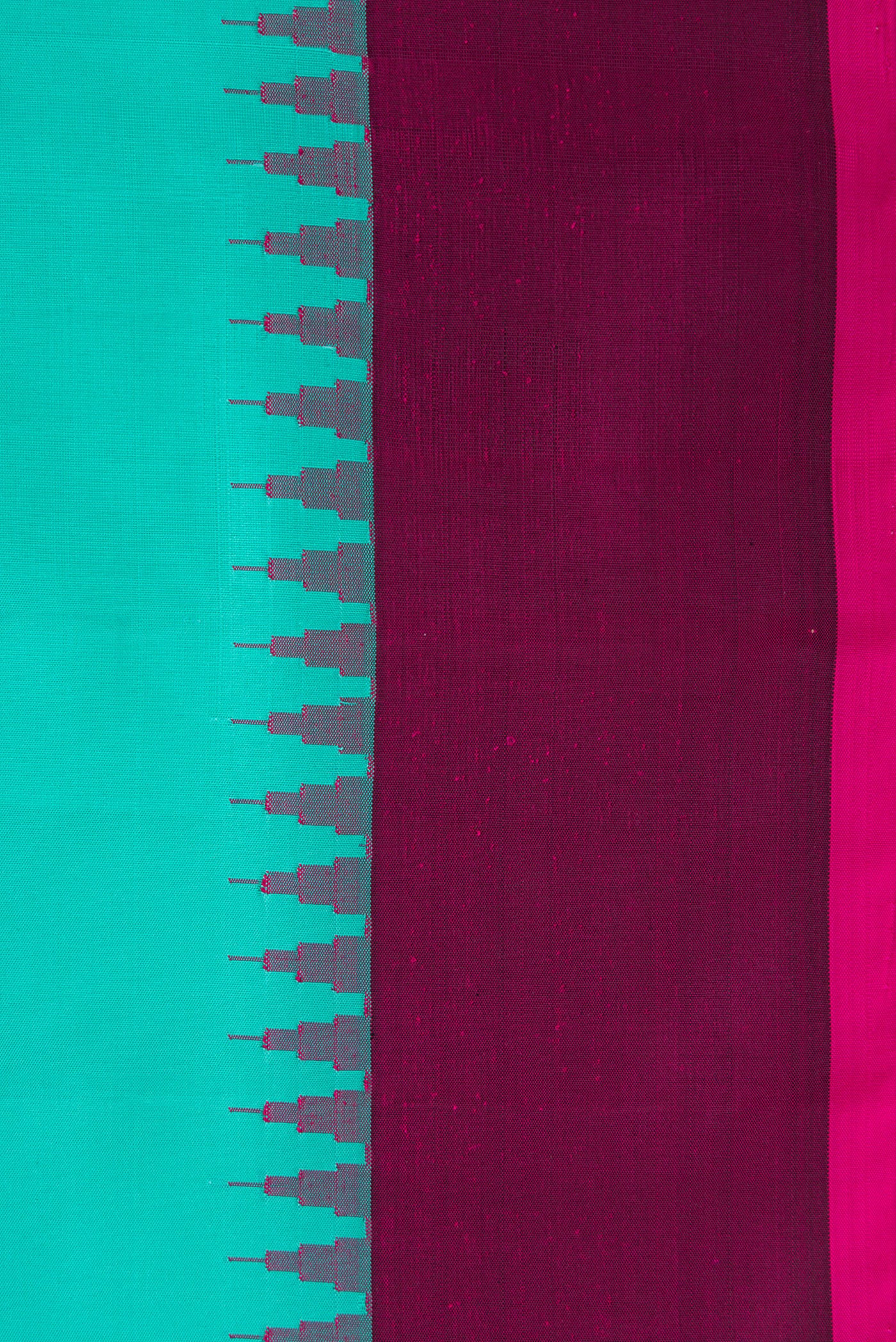 Turquoise Gadwal Silk Saree - Image 3