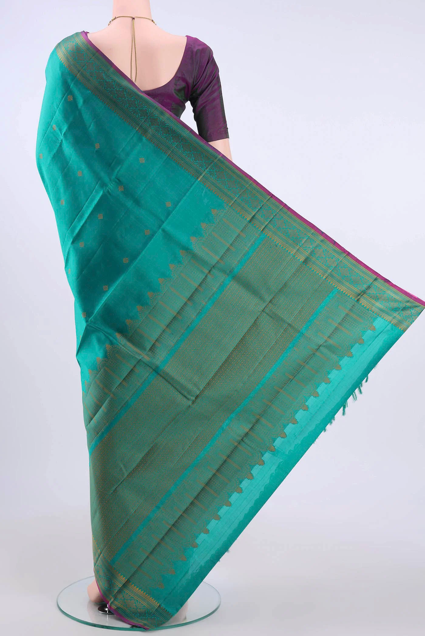 Sea Green Dual Tone Kanchipuram Silk Saree - Image 3