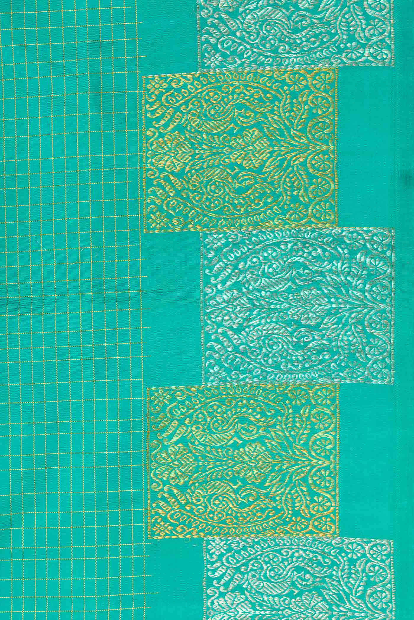 Sea Green Dual Tone Kanjivaram Silk Saree - Image 3